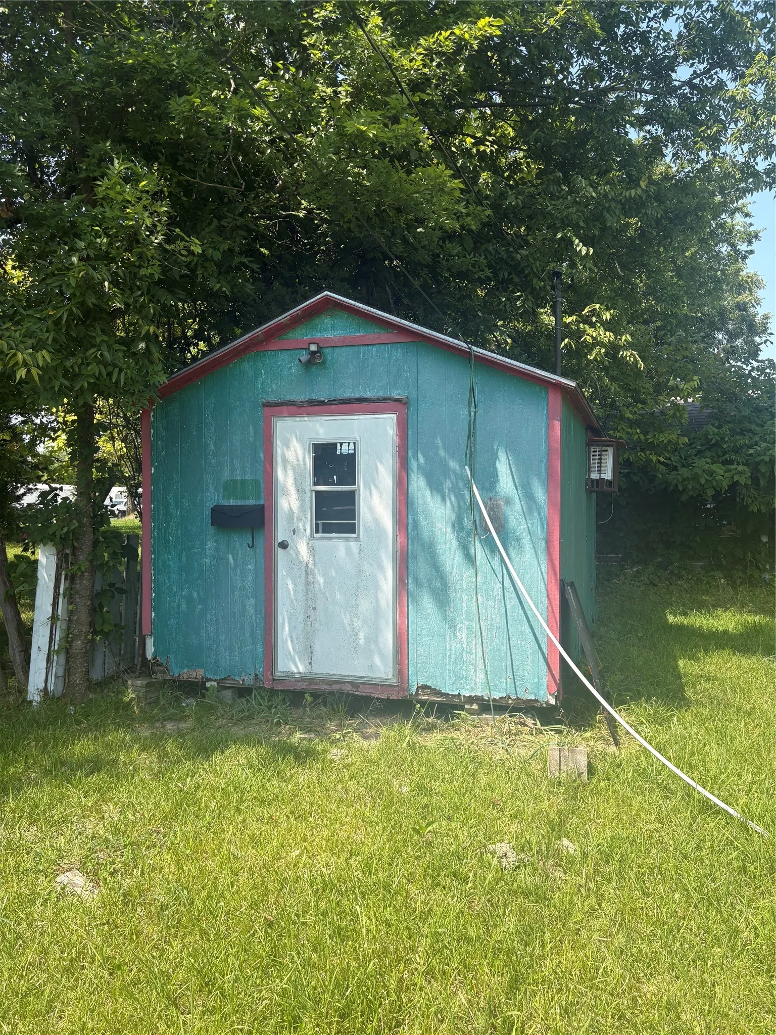 Unimproved Land For Sale in Red River (TX) County , 200 S Reagan Street, Clarksville, Texas 75426, 0, 0, Garage spaces, 0 Sqft, built in 0, mls#21383977, Real Estate Agent in Clarksville, Homes For Sale in Red River (TX) county, Homes For Sale in Clarksville, Realtor in Clarksville Texas, Real Estate Brokerage Independent Realty Texas, Luminita Cordes Realtor