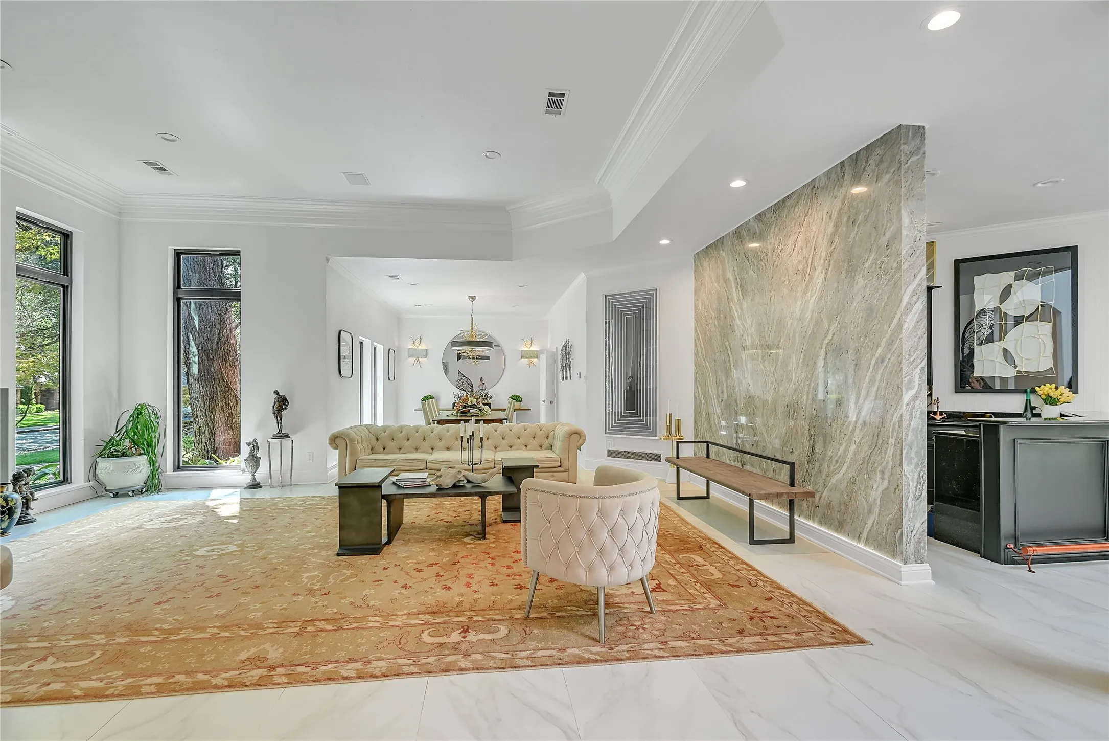 Single Family Residence For Sale in Collin County , 5819 Flintshire Lane, Dallas, Texas 75252, 5 Bedroom, 7 Bathroom, 3 Garage spaces, 6,001 Sqft, built in 1984, mls#21379640, Real Estate Agent in Dallas, Homes For Sale in Collin county, Homes For Sale in Dallas, Realtor in Dallas Texas, Real Estate Brokerage Independent Realty Texas, Luminita Cordes Realtor