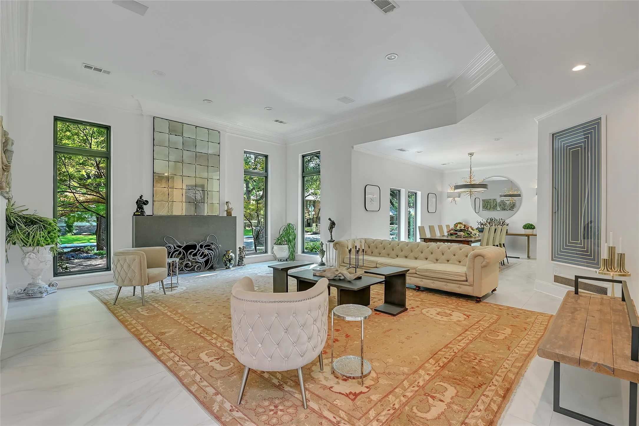 Single Family Residence For Sale in Collin County , 5819 Flintshire Lane, Dallas, Texas 75252, 5 Bedroom, 7 Bathroom, 3 Garage spaces, 6,001 Sqft, built in 1984, mls#21379640, Real Estate Agent in Dallas, Homes For Sale in Collin county, Homes For Sale in Dallas, Realtor in Dallas Texas, Real Estate Brokerage Independent Realty Texas, Luminita Cordes Realtor