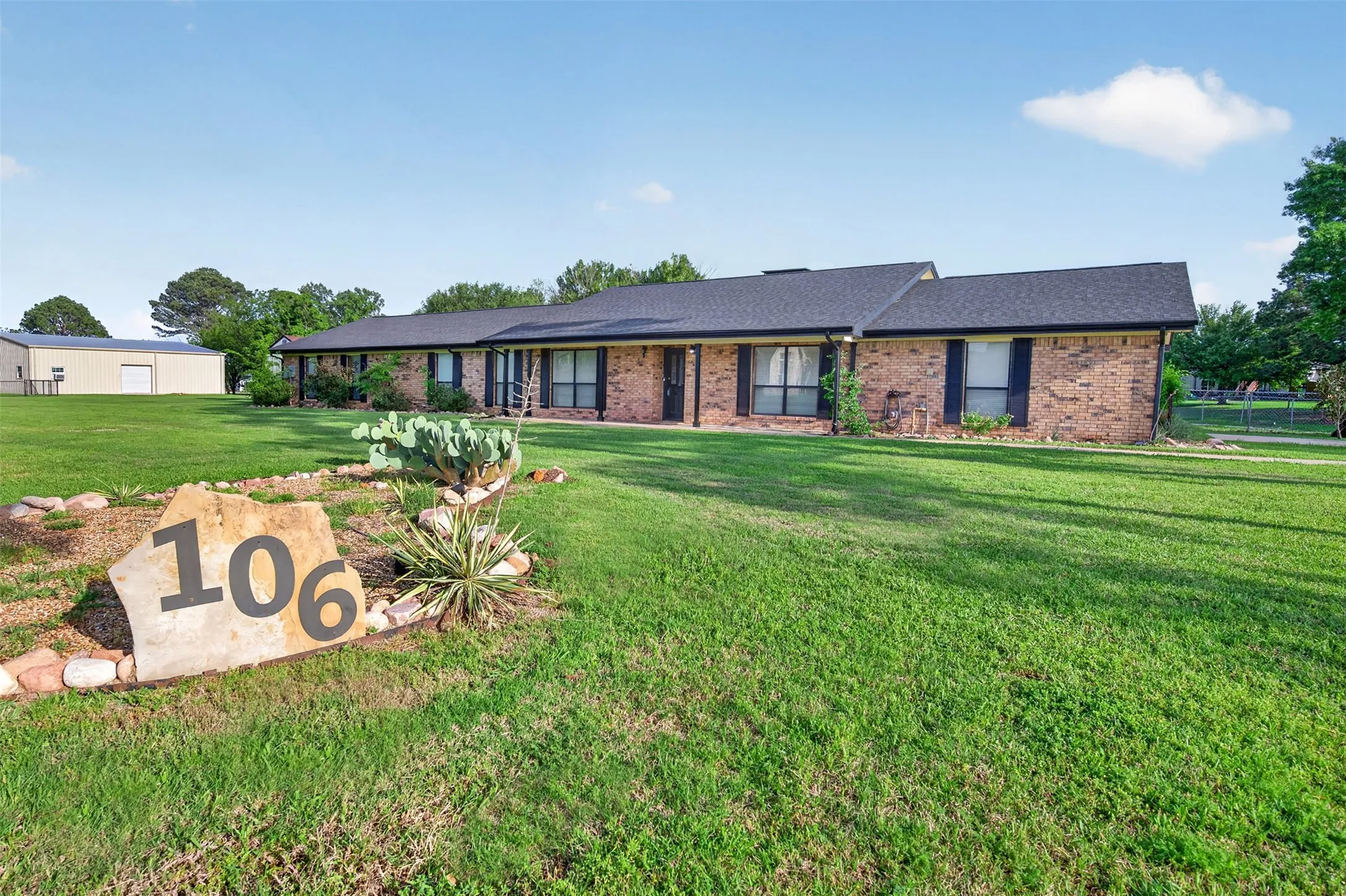 Welcome to 106 Snyder Ranch Road!