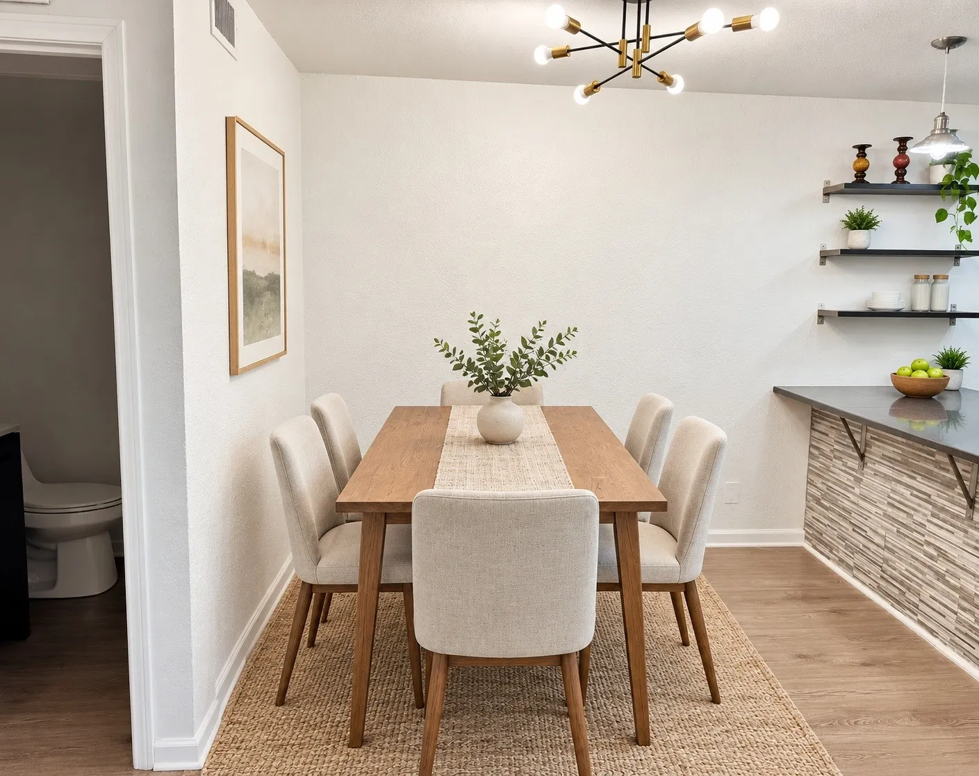 Townhouse For Sale in Dallas County , 525 Towne House Lane, Richardson, Texas 75081, 3 Bedroom, 3 Bathroom, Garage spaces, 1,606 Sqft, built in 1973, mls#21383938, Real Estate Agent in Richardson, Homes For Sale in Dallas county, Homes For Sale in Richardson, Realtor in Richardson Texas, Real Estate Brokerage Independent Realty Texas, Luminita Cordes Realtor