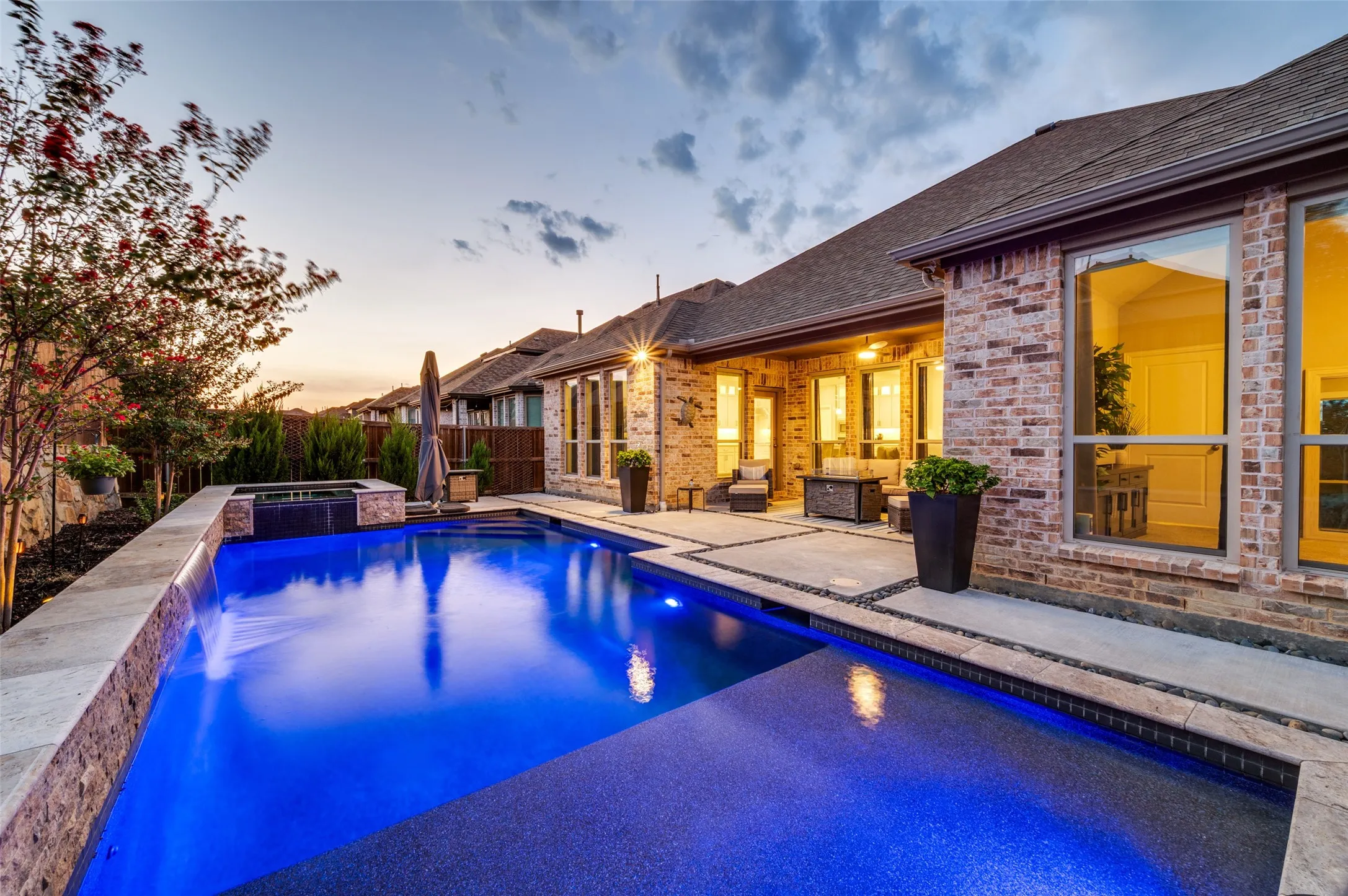 Single Family Residence For Sale in Denton County , 9700 Boulder Point Road, Oak Point, Texas 75068, 3 Bedroom, 4 Bathroom, 3 Garage spaces, 2,809 Sqft, built in 2022, mls#21382578, Real Estate Agent in Oak Point, Homes For Sale in Denton county, Homes For Sale in Oak Point, Realtor in Oak Point Texas, Real Estate Brokerage Independent Realty Texas, Luminita Cordes Realtor