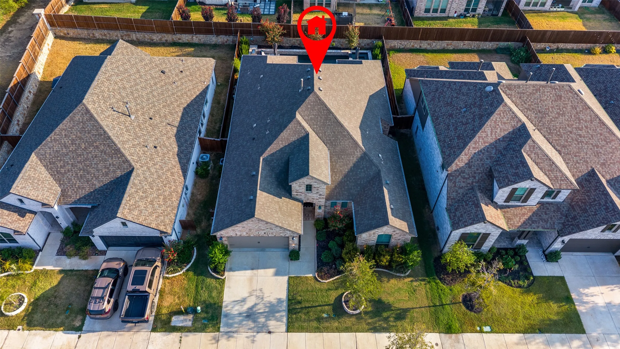 Single Family Residence For Sale in Denton County , 9700 Boulder Point Road, Oak Point, Texas 75068, 3 Bedroom, 4 Bathroom, 3 Garage spaces, 2,809 Sqft, built in 2022, mls#21382578, Real Estate Agent in Oak Point, Homes For Sale in Denton county, Homes For Sale in Oak Point, Realtor in Oak Point Texas, Real Estate Brokerage Independent Realty Texas, Luminita Cordes Realtor
