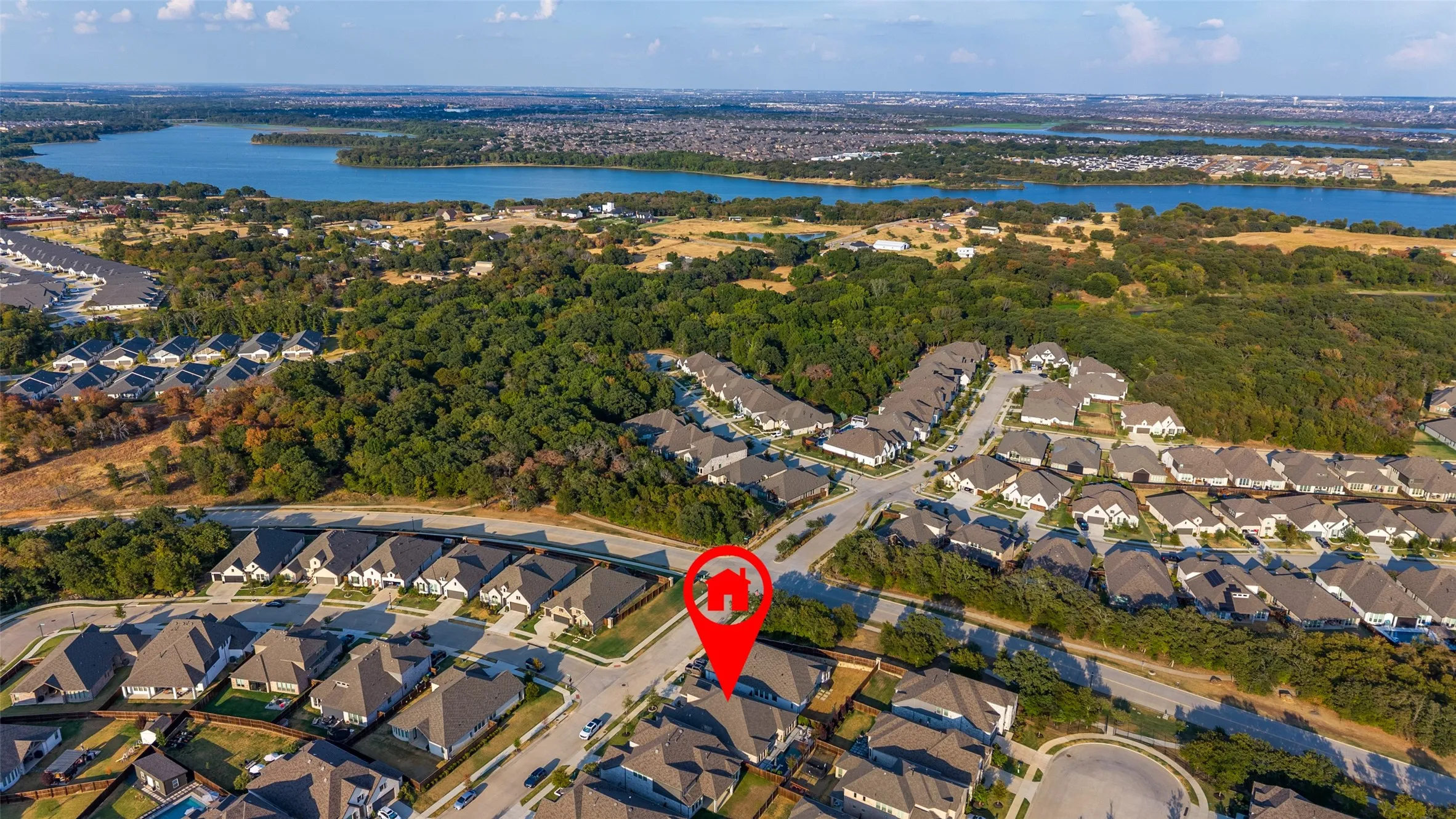 Single Family Residence For Sale in Denton County , 9700 Boulder Point Road, Oak Point, Texas 75068, 3 Bedroom, 4 Bathroom, 3 Garage spaces, 2,809 Sqft, built in 2022, mls#21382578, Real Estate Agent in Oak Point, Homes For Sale in Denton county, Homes For Sale in Oak Point, Realtor in Oak Point Texas, Real Estate Brokerage Independent Realty Texas, Luminita Cordes Realtor