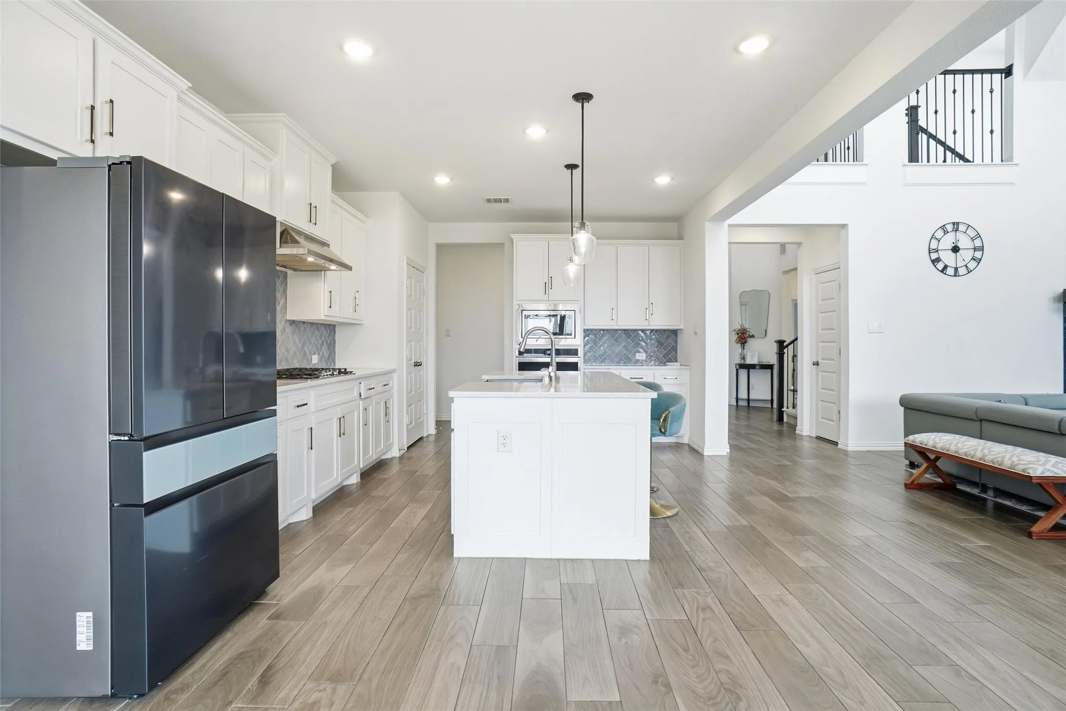Single Family Residence For Rent in Tarrant County , 2073 Cloverfern Way, Haslet, Texas 76052, 4 Bedroom, 3 Bathroom, 2 Garage spaces, 3,448 Sqft, built in 2022, mls#21383452, Real Estate Agent in Haslet, Homes For Rent in Tarrant county, Homes For Rent in Haslet, Realtor in Haslet Texas, Real Estate Brokerage Independent Realty Texas, Luminita Cordes Realtor