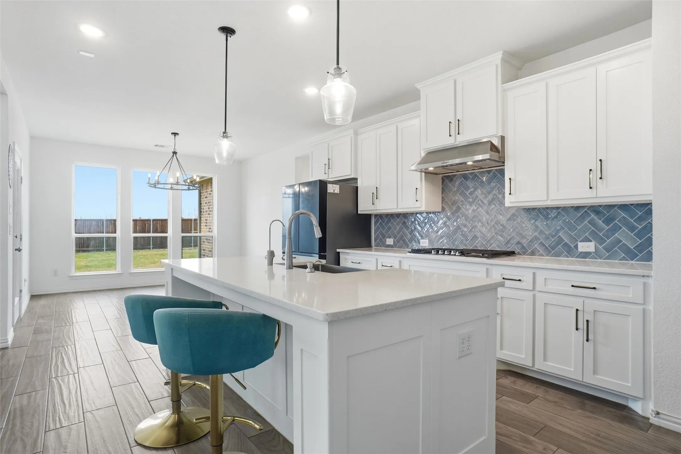 Single Family Residence For Rent in Tarrant County , 2073 Cloverfern Way, Haslet, Texas 76052, 4 Bedroom, 3 Bathroom, 2 Garage spaces, 3,448 Sqft, built in 2022, mls#21383452, Real Estate Agent in Haslet, Homes For Rent in Tarrant county, Homes For Rent in Haslet, Realtor in Haslet Texas, Real Estate Brokerage Independent Realty Texas, Luminita Cordes Realtor