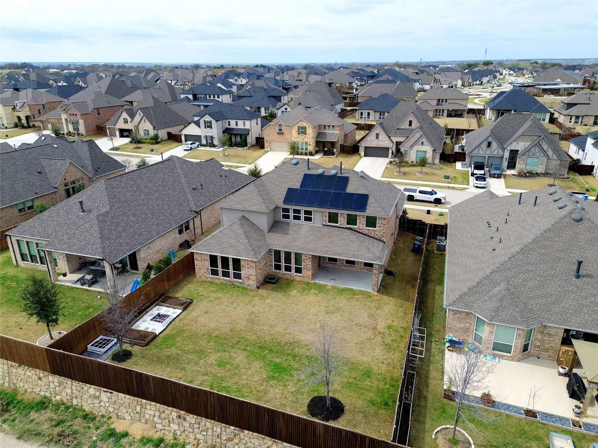 Single Family Residence For Rent in Tarrant County , 2073 Cloverfern Way, Haslet, Texas 76052, 4 Bedroom, 3 Bathroom, 2 Garage spaces, 3,448 Sqft, built in 2022, mls#21383452, Real Estate Agent in Haslet, Homes For Rent in Tarrant county, Homes For Rent in Haslet, Realtor in Haslet Texas, Real Estate Brokerage Independent Realty Texas, Luminita Cordes Realtor