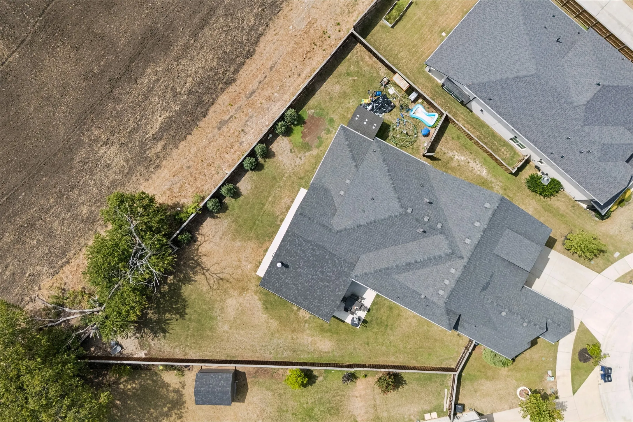 Single Family Residence For Sale in Collin County , 13073 Cabana Drive, Frisco, Texas 75035, 4 Bedroom, 3 Bathroom, 2 Garage spaces, 3,622 Sqft, built in 2020, mls#21383074, Real Estate Agent in Frisco, Homes For Sale in Collin county, Homes For Sale in Frisco, Realtor in Frisco Texas, Real Estate Brokerage Independent Realty Texas, Luminita Cordes Realtor