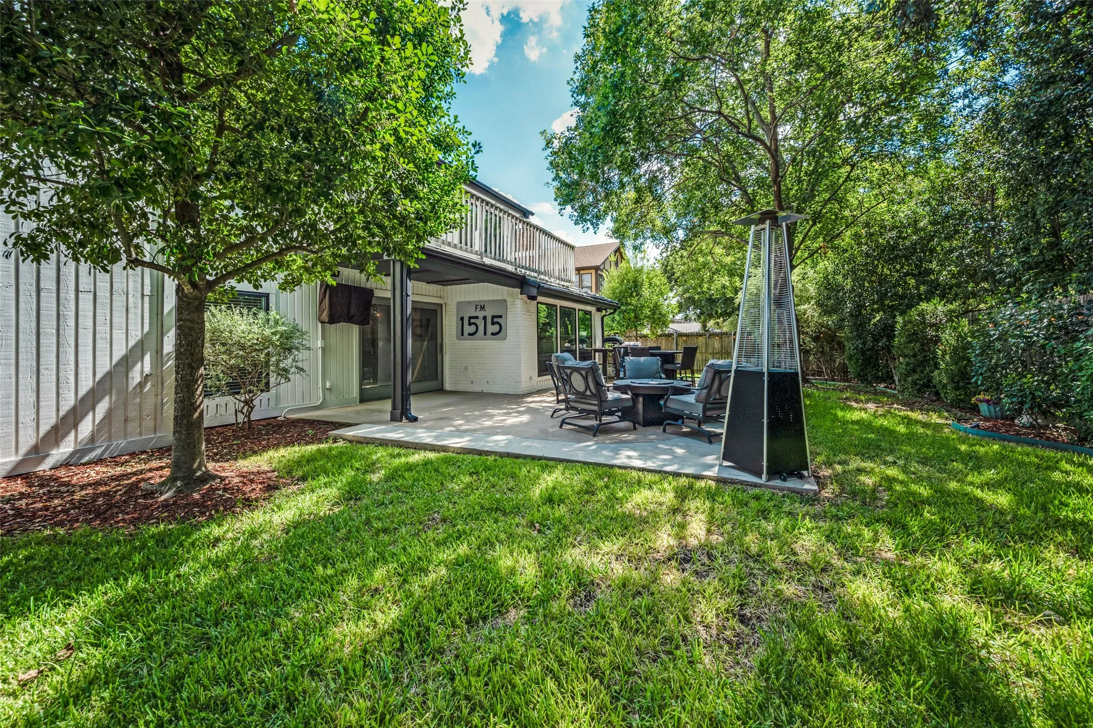 Single Family Residence For Sale in Tarrant County , 3614 Lake Pontchartrain Drive, Arlington, Texas 76016, 4 Bedroom, 3 Bathroom, 2 Garage spaces, 2,809 Sqft, built in 1979, mls#21383422, Real Estate Agent in Arlington, Homes For Sale in Tarrant county, Homes For Sale in Arlington, Realtor in Arlington Texas, Real Estate Brokerage Independent Realty Texas, Luminita Cordes Realtor