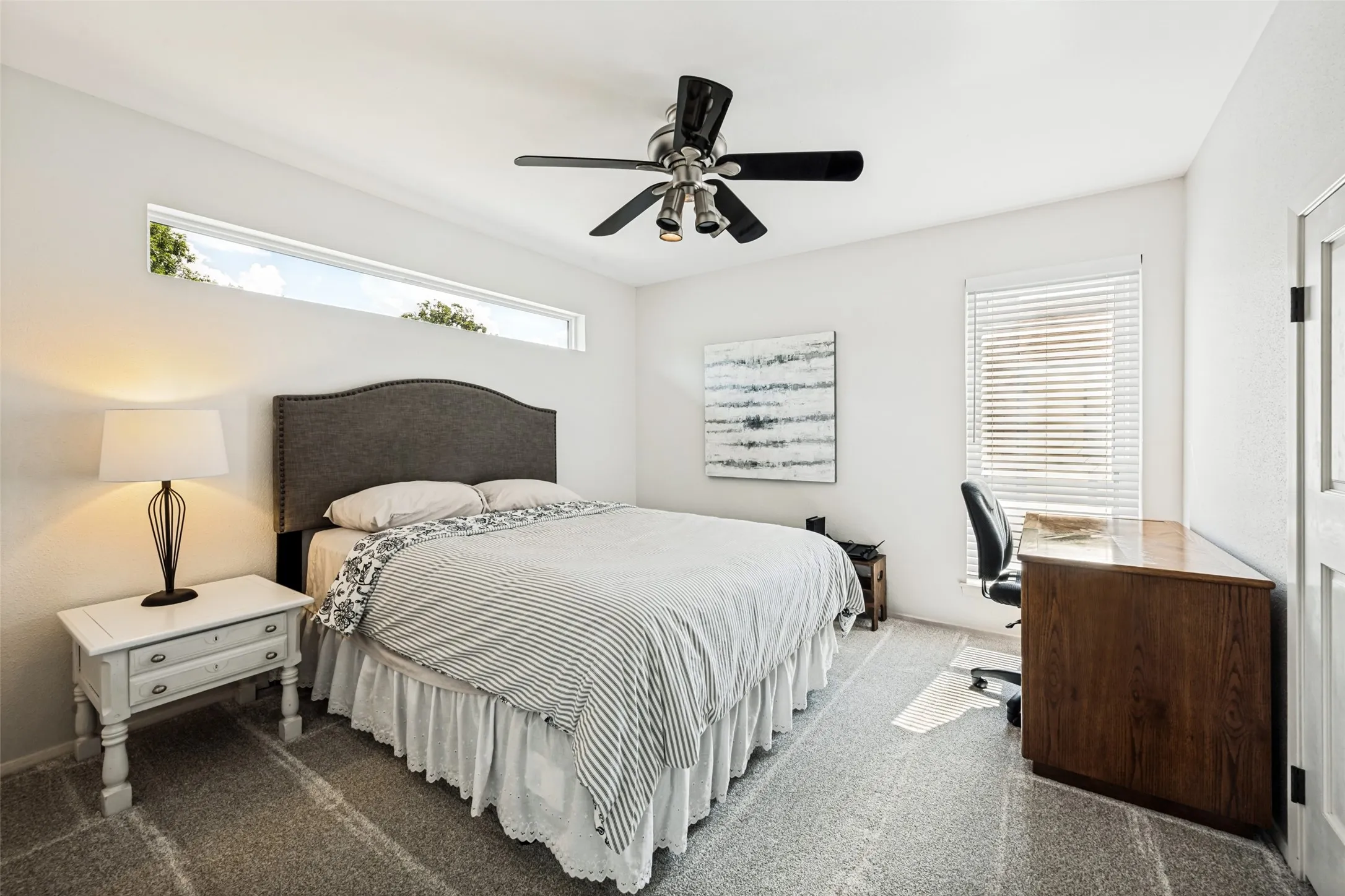 Single Family Residence For Sale in Tarrant County , 3614 Lake Pontchartrain Drive, Arlington, Texas 76016, 4 Bedroom, 3 Bathroom, 2 Garage spaces, 2,809 Sqft, built in 1979, mls#21383422, Real Estate Agent in Arlington, Homes For Sale in Tarrant county, Homes For Sale in Arlington, Realtor in Arlington Texas, Real Estate Brokerage Independent Realty Texas, Luminita Cordes Realtor