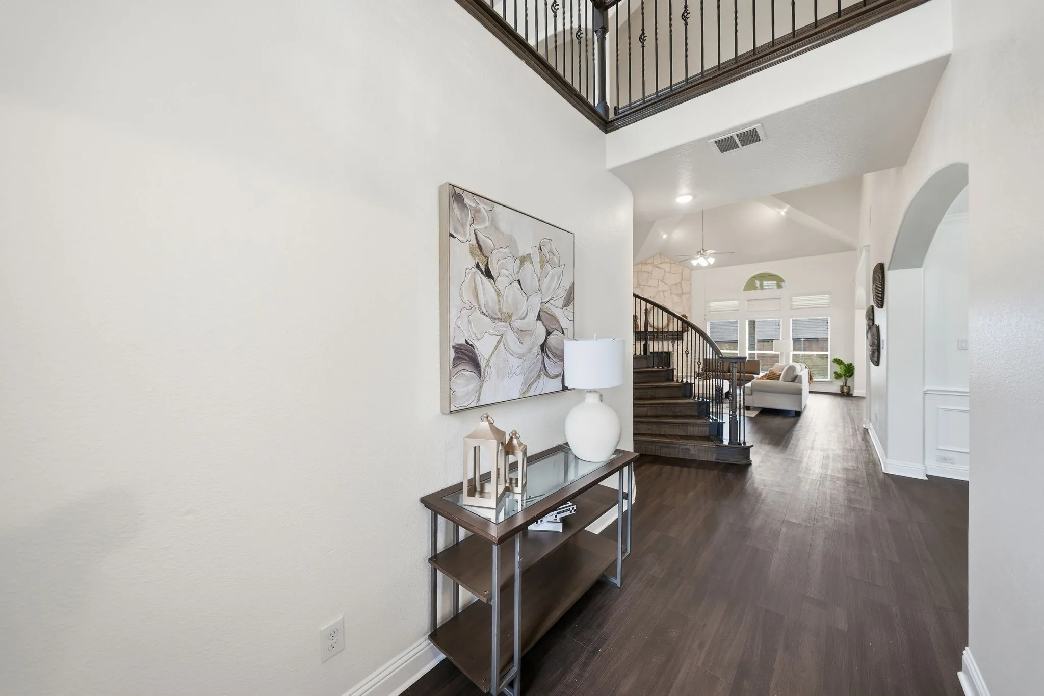 Single Family Residence For Sale in Collin County , 1824 Silvery Canoe Way, St Paul, Texas 75098, 7 Bedroom, 4 Bathroom, 2 Garage spaces, 4,273 Sqft, built in 2018, mls#21383989, Real Estate Agent in St Paul, Homes For Sale in Collin county, Homes For Sale in St Paul, Realtor in St Paul Texas, Real Estate Brokerage Independent Realty Texas, Luminita Cordes Realtor