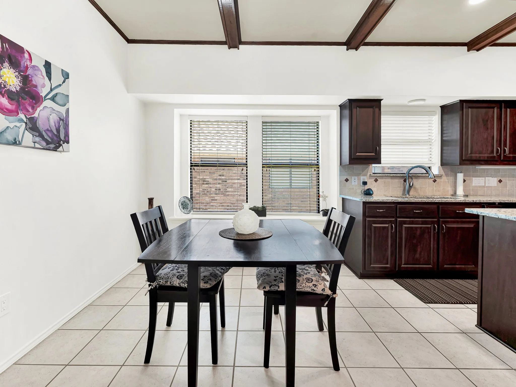 Along with a window sitting area, with space for everyone to spend time in the kitchen area.