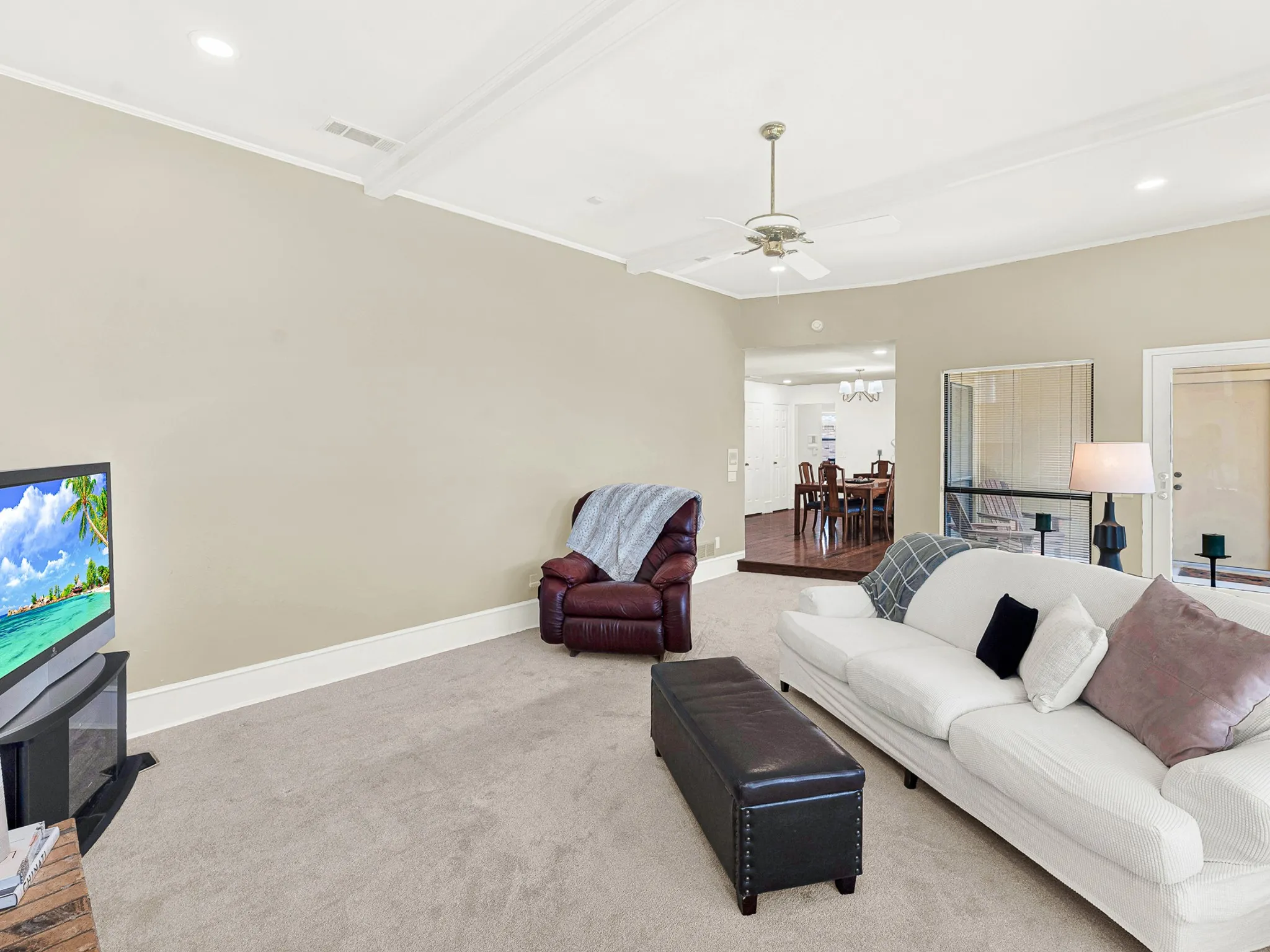 Vaulted ceilings gives the feeling of openness.
