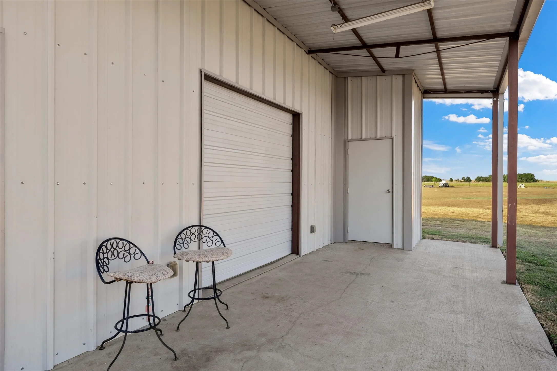 Single Family Residence For Sale in Mc Lennan County , 326 Lone Creek Drive, West, Texas 76691, 4 Bedroom, 2 Bathroom, Garage spaces, 1,897 Sqft, built in 2020, mls#21383539, Real Estate Agent in West, Homes For Sale in Mc Lennan county, Homes For Sale in West, Realtor in West Texas, Real Estate Brokerage Independent Realty Texas, Luminita Cordes Realtor