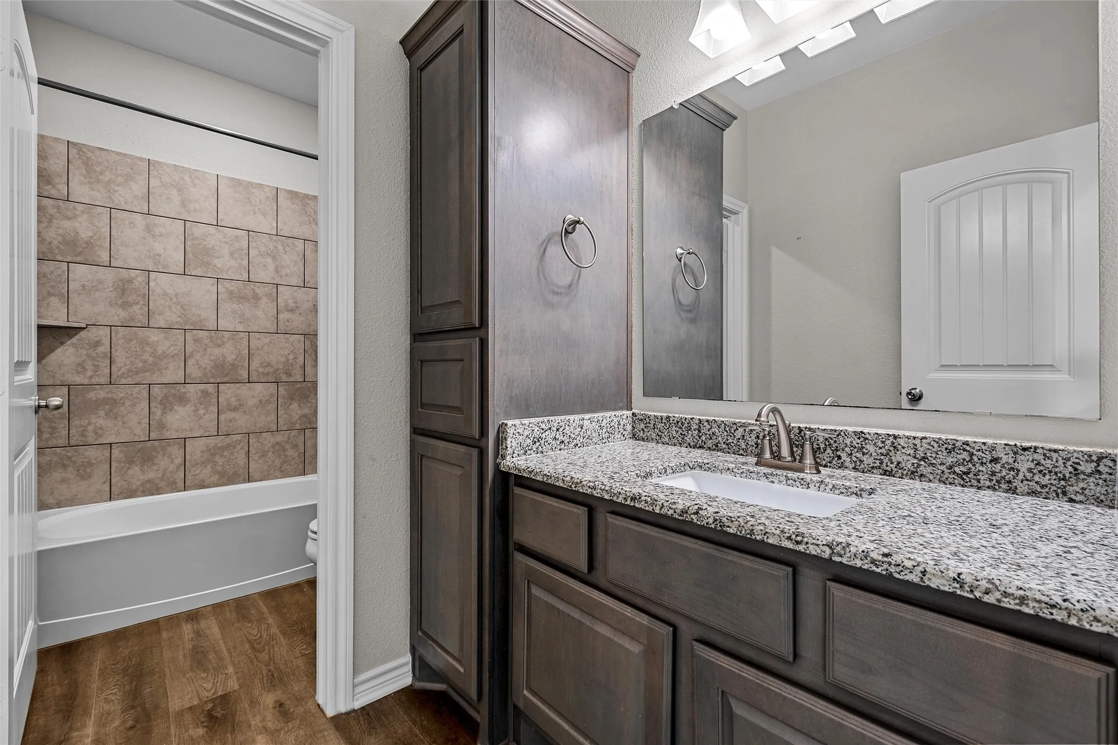 Single Family Residence For Sale in Mc Lennan County , 326 Lone Creek Drive, West, Texas 76691, 4 Bedroom, 2 Bathroom, Garage spaces, 1,897 Sqft, built in 2020, mls#21383539, Real Estate Agent in West, Homes For Sale in Mc Lennan county, Homes For Sale in West, Realtor in West Texas, Real Estate Brokerage Independent Realty Texas, Luminita Cordes Realtor