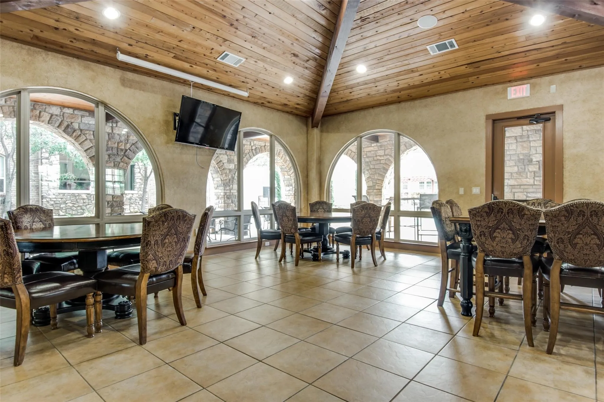 Single Family Residence For Sale in Dallas County , 555 Via Amalfi 312, Irving, Texas 75039, 2 Bedroom, 3 Bathroom, 2 Garage spaces, 1,966 Sqft, built in 2008, mls#21383335, Real Estate Agent in Irving, Homes For Sale in Dallas county, Homes For Sale in Irving, Realtor in Irving Texas, Real Estate Brokerage Independent Realty Texas, Luminita Cordes Realtor