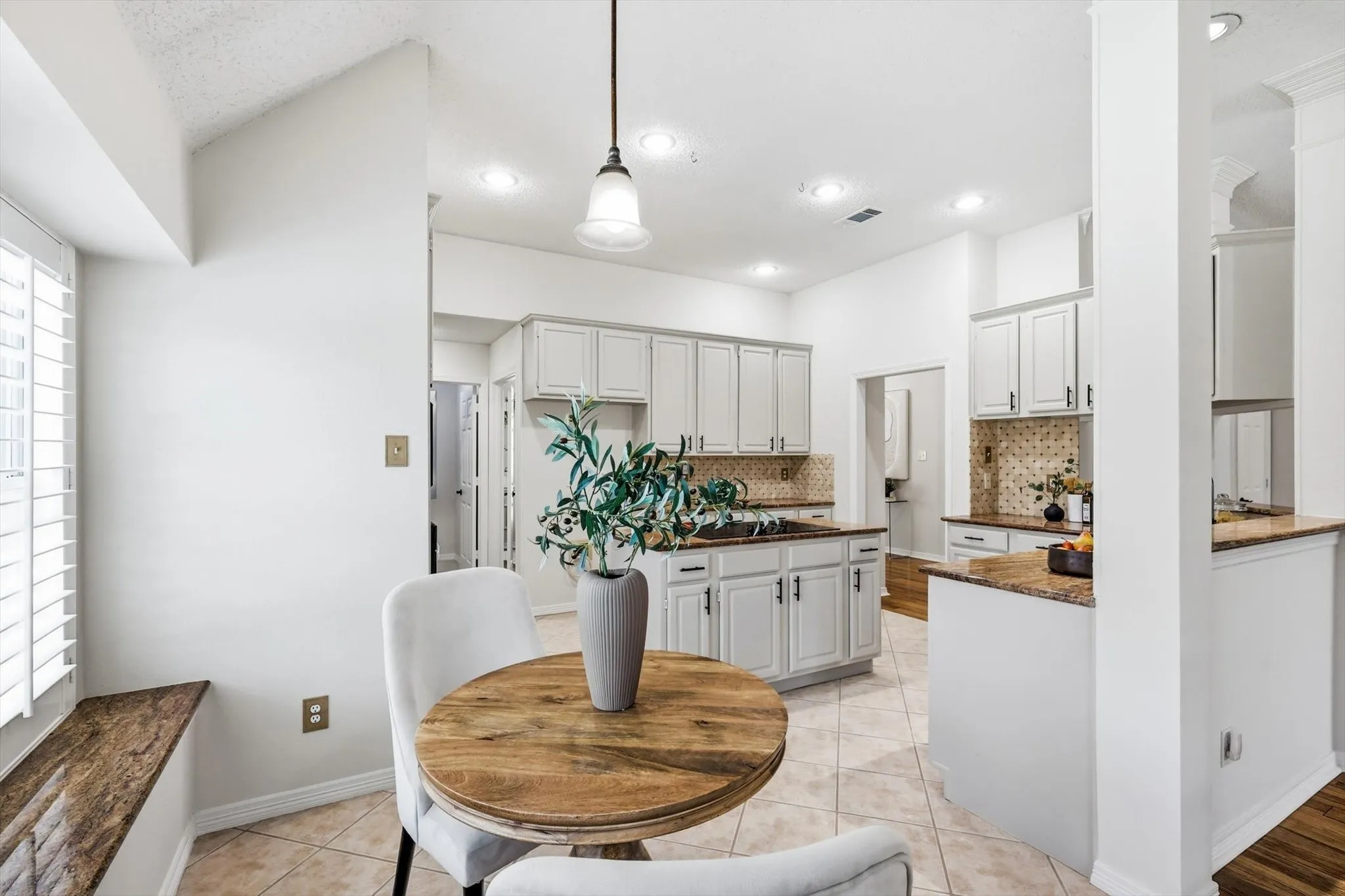 Warm & Inviting Island Kitchen