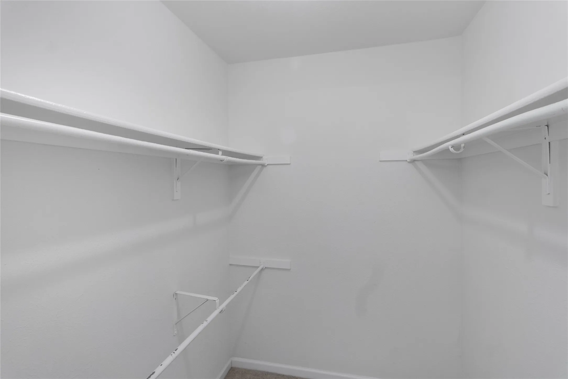 Condominium For Sale in Dallas County , 2835 Keller Springs Road 903, Carrollton, Texas 75006, 2 Bedroom, 3 Bathroom, Garage spaces, 1,264 Sqft, built in 1982, mls#21383995, Real Estate Agent in Carrollton, Homes For Sale in Dallas county, Homes For Sale in Carrollton, Realtor in Carrollton Texas, Real Estate Brokerage Independent Realty Texas, Luminita Cordes Realtor