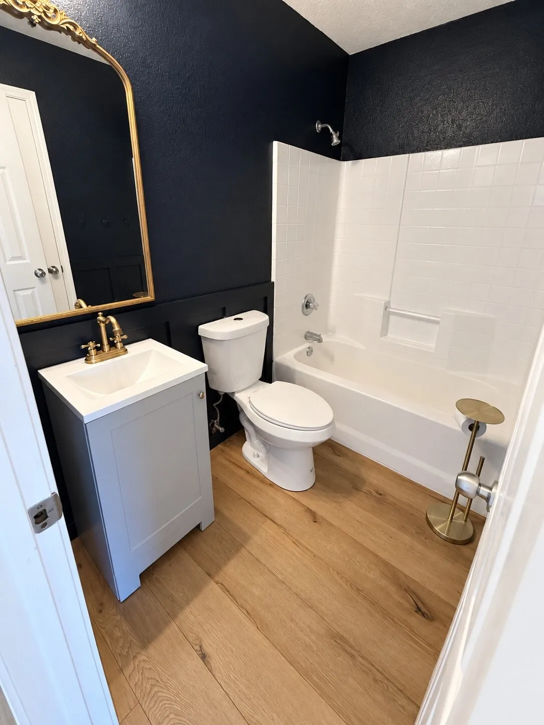 Single Family Residence For Sale in Ellis County , 1334 Yukon Drive, Midlothian, Texas 76065, 4 Bedroom, 2 Bathroom, 2 Garage spaces, 1,767 Sqft, built in 2005, mls#21382367, Real Estate Agent in Midlothian, Homes For Sale in Ellis county, Homes For Sale in Midlothian, Realtor in Midlothian Texas, Real Estate Brokerage Independent Realty Texas, Luminita Cordes Realtor