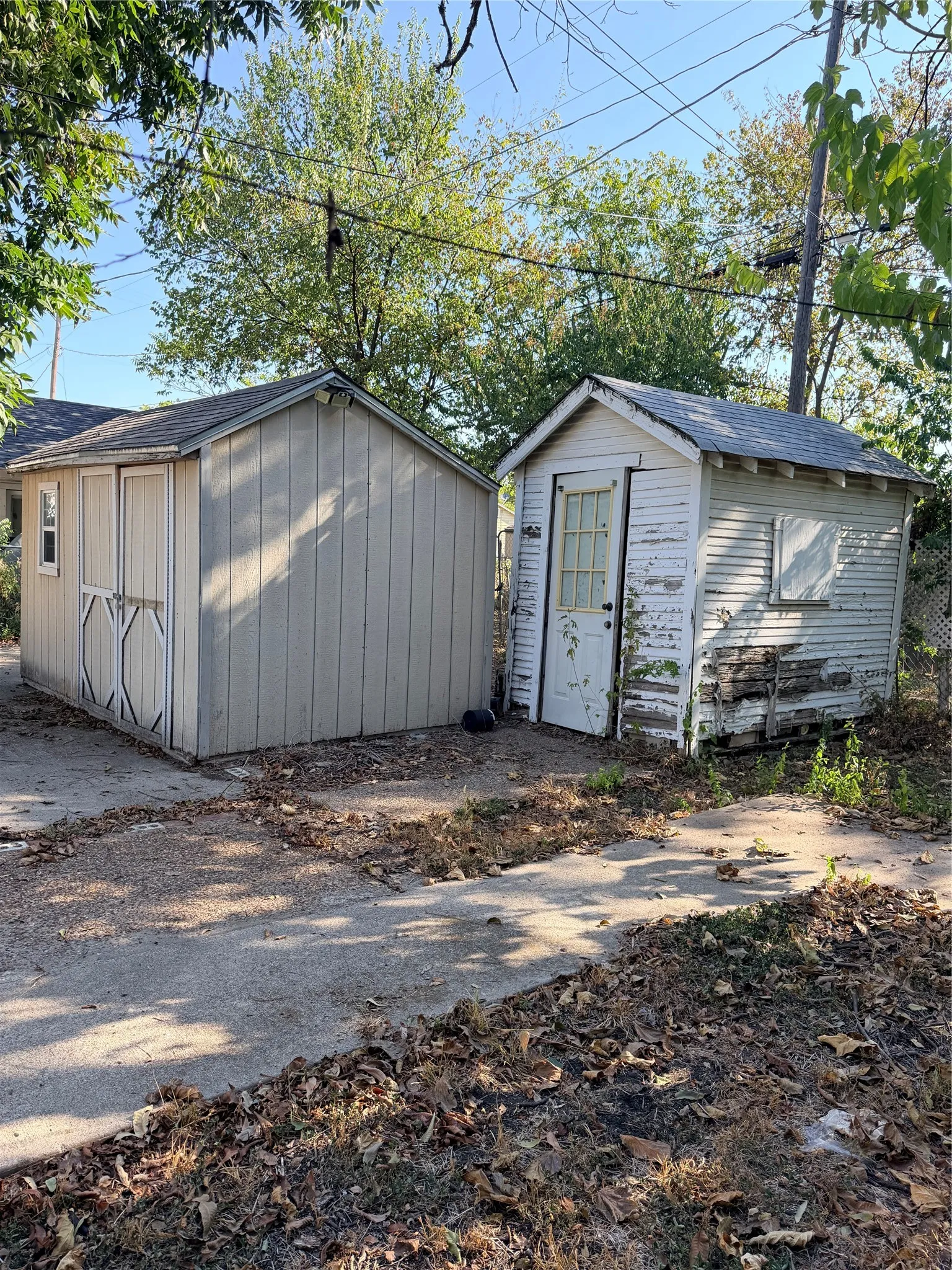 Single Family Residence For Sale in Tarrant County , 3514 Clinton Avenue, Fort Worth, Texas 76106, 3 Bedroom, 1 Bathroom, Garage spaces, 848 Sqft, built in 1954, mls#21383992, Real Estate Agent in Fort Worth, Homes For Sale in Tarrant county, Homes For Sale in Fort Worth, Realtor in Fort Worth Texas, Real Estate Brokerage Independent Realty Texas, Luminita Cordes Realtor