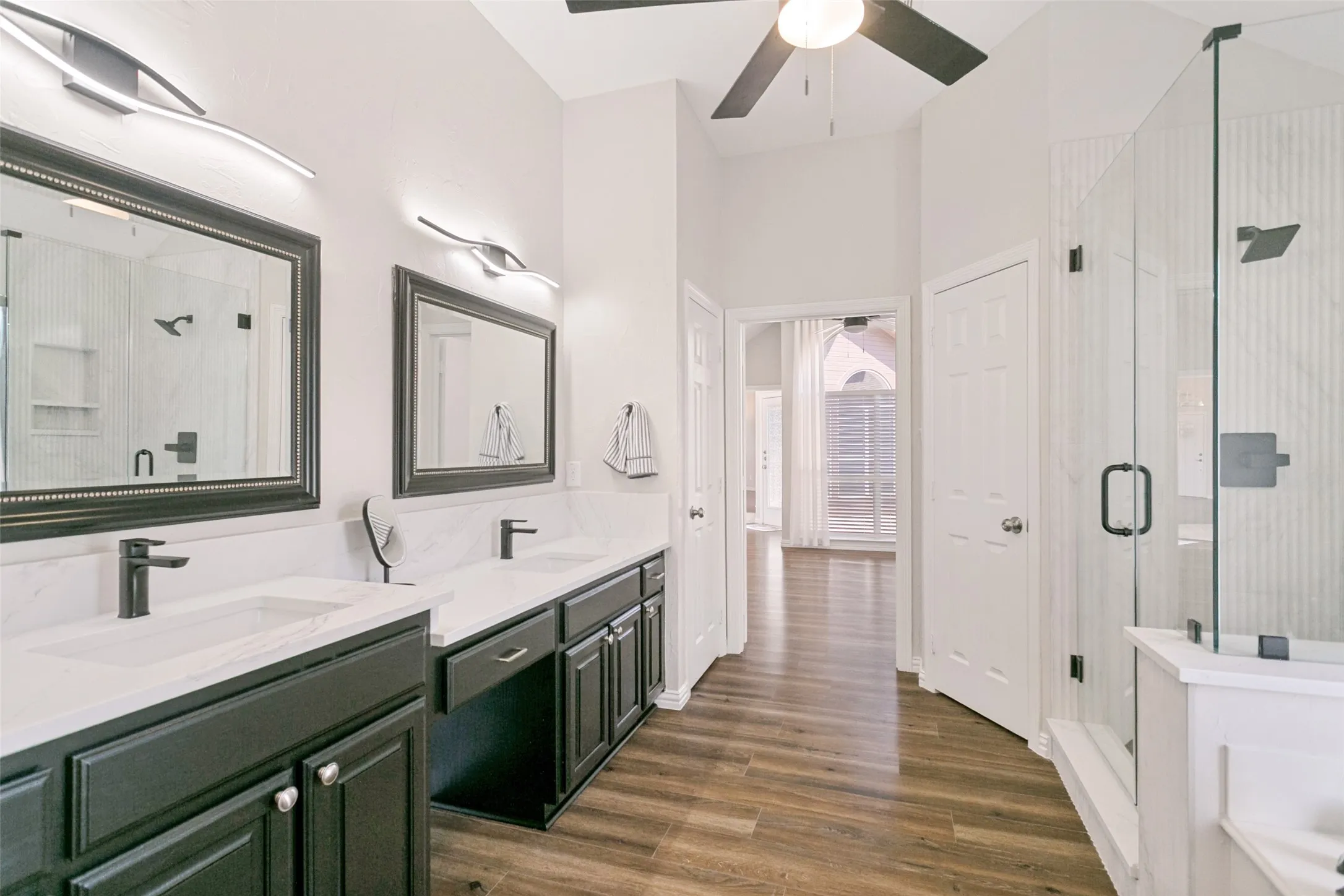 Single Family Residence For Rent in Collin County , 4034 Midrose Trail, Dallas, Texas 75287, 3 Bedroom, 2 Bathroom, 2 Garage spaces, 1,587 Sqft, built in 1997, mls#21383855, Real Estate Agent in Dallas, Homes For Rent in Collin county, Homes For Rent in Dallas, Realtor in Dallas Texas, Real Estate Brokerage Independent Realty Texas, Luminita Cordes Realtor