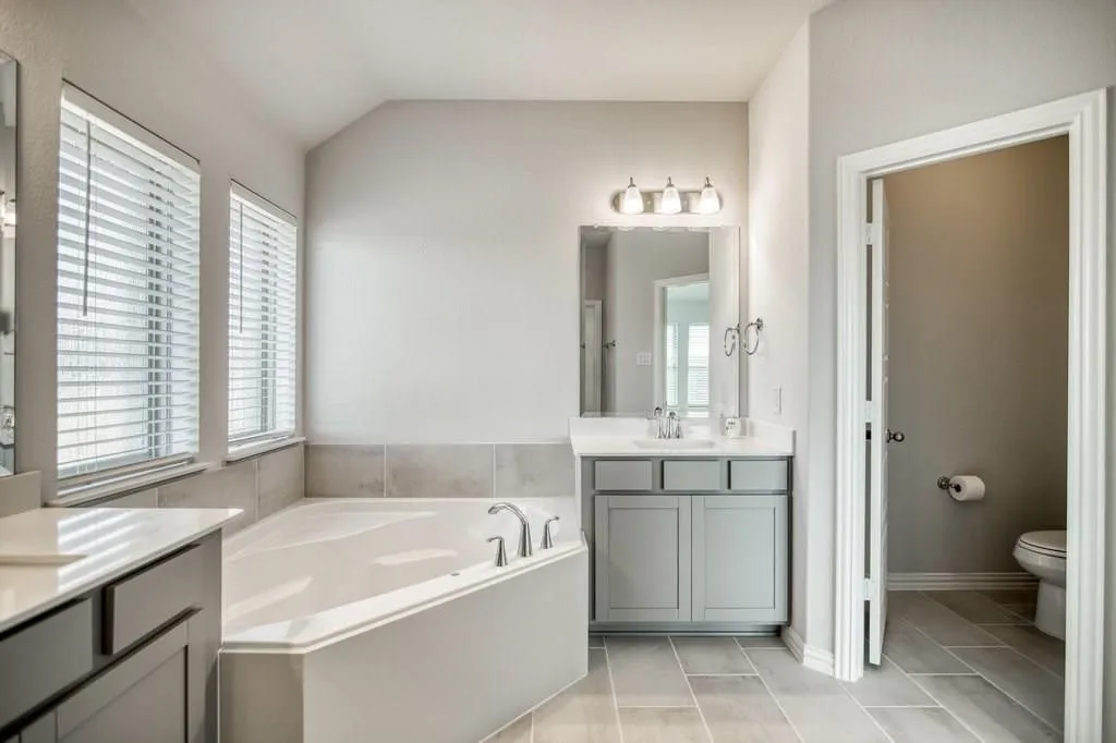Single Family Residence For Sale in Denton County , 1909 Miramar Court, Little Elm, Texas 75068, 3 Bedroom, 2 Bathroom, 2 Garage spaces, 1,911 Sqft, built in 2020, mls#21383708, Real Estate Agent in Little Elm, Homes For Sale in Denton county, Homes For Sale in Little Elm, Realtor in Little Elm Texas, Real Estate Brokerage Independent Realty Texas, Luminita Cordes Realtor