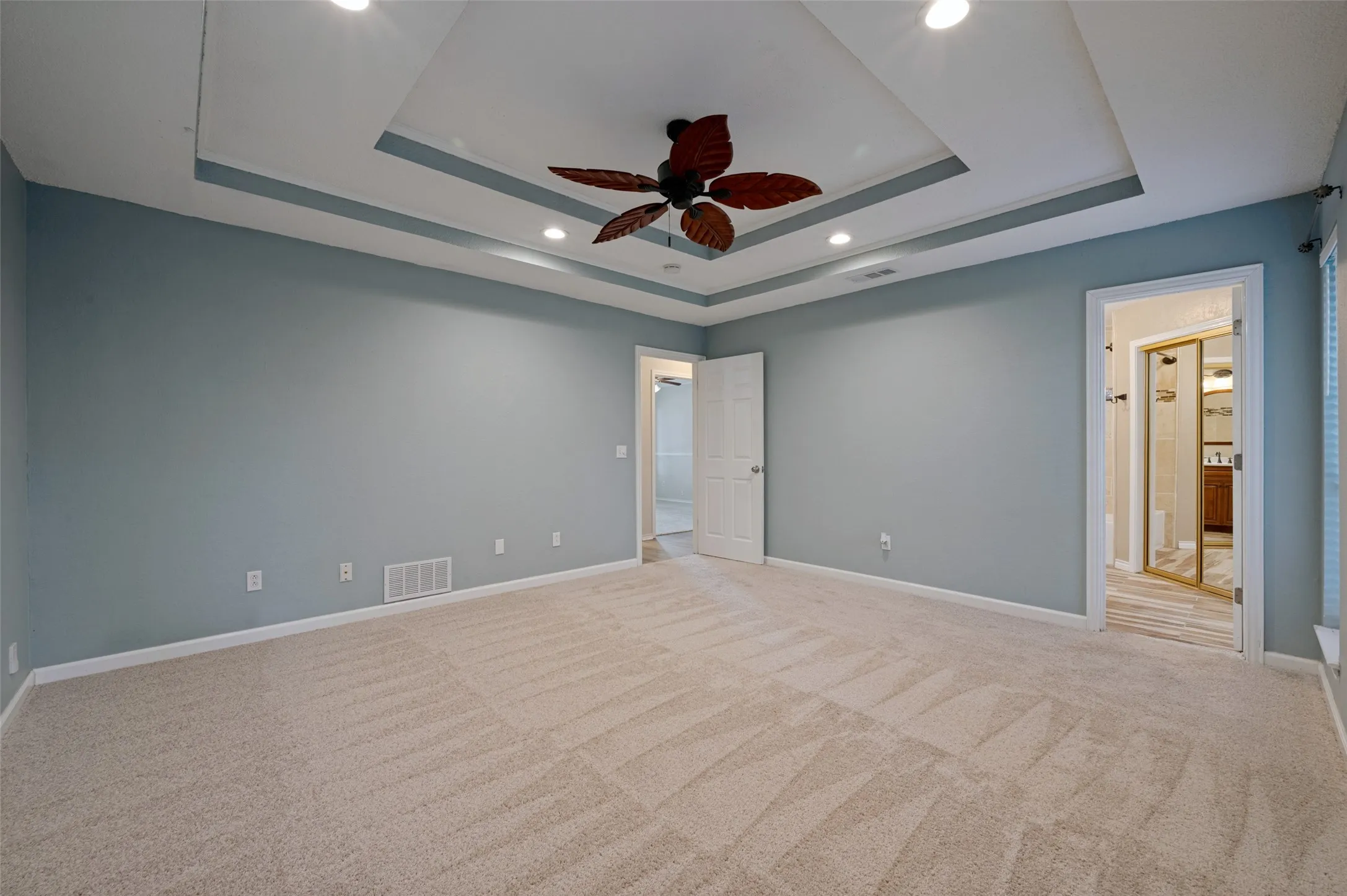 Single Family Residence For Sale in Collin County , 1103 Meadow Creek Drive, Allen, Texas 75002, 3 Bedroom, 2 Bathroom, 2 Garage spaces, 1,806 Sqft, built in 1984, mls#21379819, Real Estate Agent in Allen, Homes For Sale in Collin county, Homes For Sale in Allen, Realtor in Allen Texas, Real Estate Brokerage Independent Realty Texas, Luminita Cordes Realtor