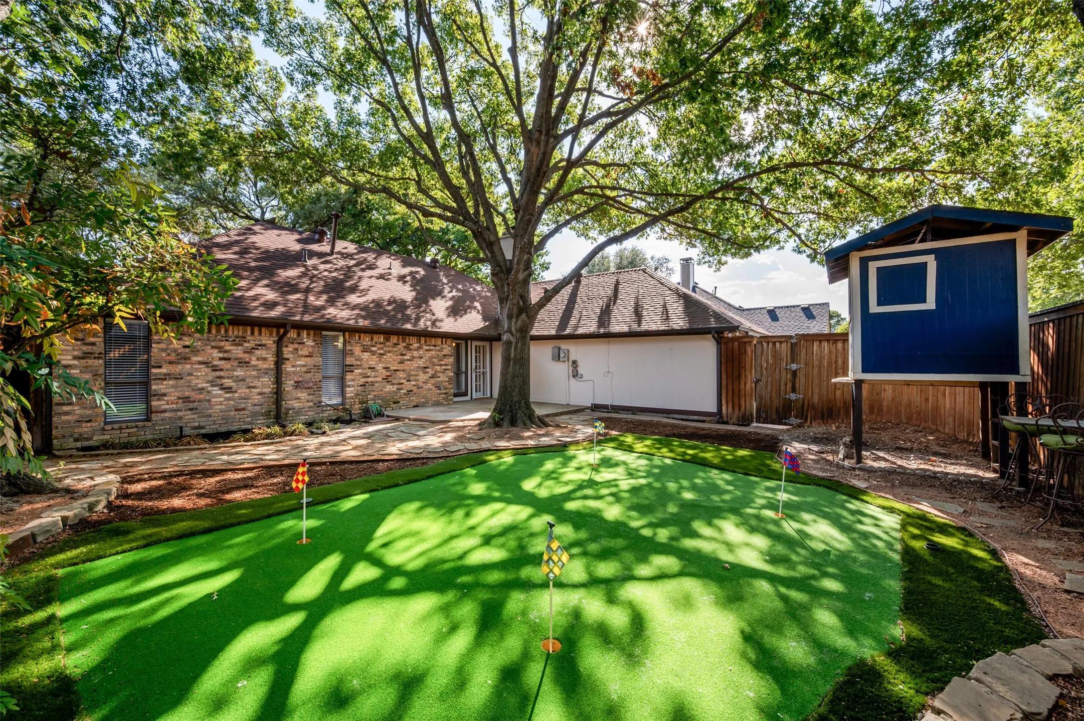 Your Own Putting Green!