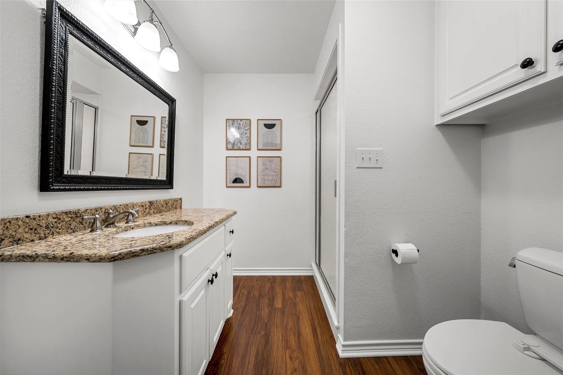 Single Family Residence For Sale in Mc Lennan County , 1004 N Main Street, West, Texas 76691, 3 Bedroom, 3 Bathroom, 2 Garage spaces, 2,301 Sqft, built in 2013, mls#21382923, Real Estate Agent in West, Homes For Sale in Mc Lennan county, Homes For Sale in West, Realtor in West Texas, Real Estate Brokerage Independent Realty Texas, Luminita Cordes Realtor