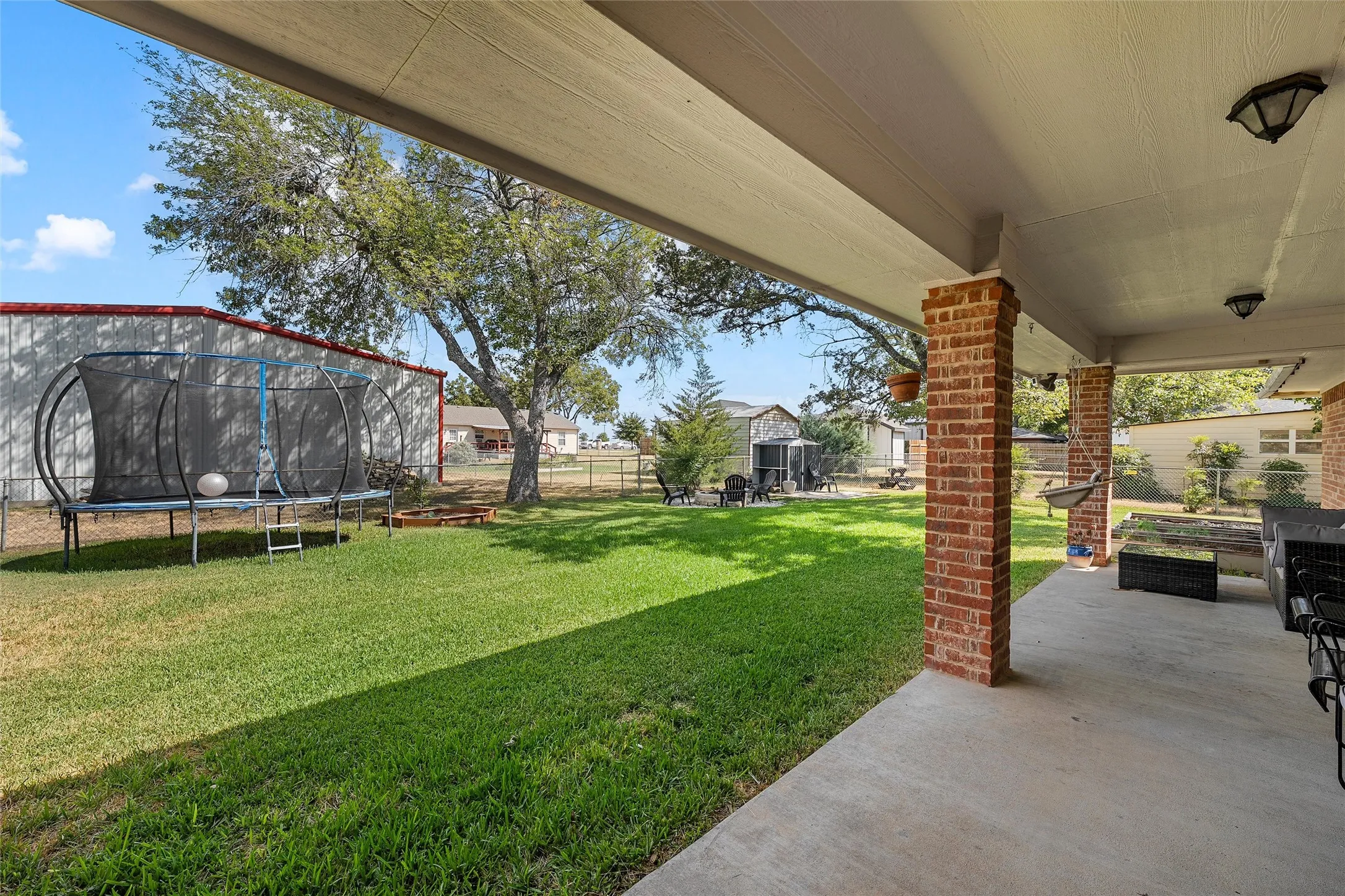 Single Family Residence For Sale in Mc Lennan County , 1004 N Main Street, West, Texas 76691, 3 Bedroom, 3 Bathroom, 2 Garage spaces, 2,301 Sqft, built in 2013, mls#21382923, Real Estate Agent in West, Homes For Sale in Mc Lennan county, Homes For Sale in West, Realtor in West Texas, Real Estate Brokerage Independent Realty Texas, Luminita Cordes Realtor