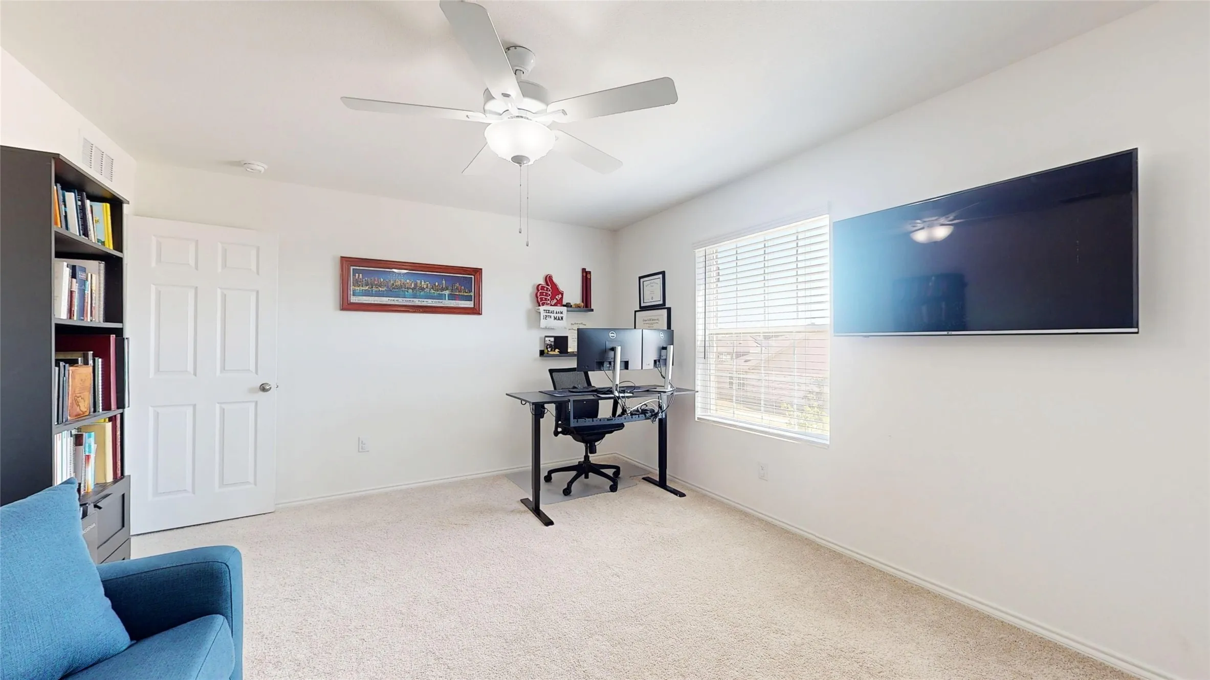 Single Family Residence For Sale in Denton County , 2520 Pecan Park Drive, Denton, Texas 76208, 4 Bedroom, 3 Bathroom, 2 Garage spaces, 2,760 Sqft, built in 2023, mls#21383990, Real Estate Agent in Denton, Homes For Sale in Denton county, Homes For Sale in Denton, Realtor in Denton Texas, Real Estate Brokerage Independent Realty Texas, Luminita Cordes Realtor