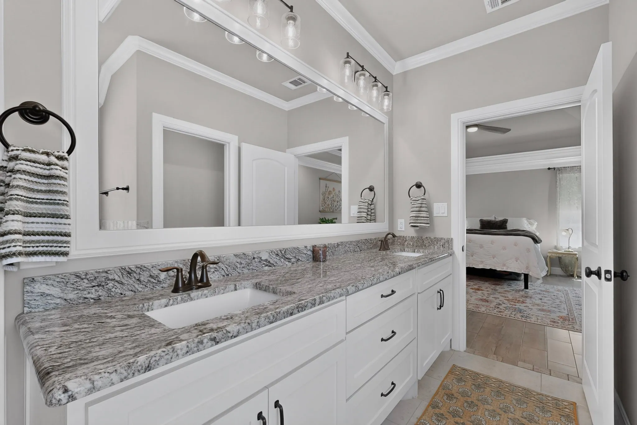 Single Family Residence For Sale in Parker County , 3151 Infinity Drive, Weatherford, Texas 76087, 4 Bedroom, 2 Bathroom, 2 Garage spaces, 2,197 Sqft, built in 2024, mls#21383956, Real Estate Agent in Weatherford, Homes For Sale in Parker county, Homes For Sale in Weatherford, Realtor in Weatherford Texas, Real Estate Brokerage Independent Realty Texas, Luminita Cordes Realtor