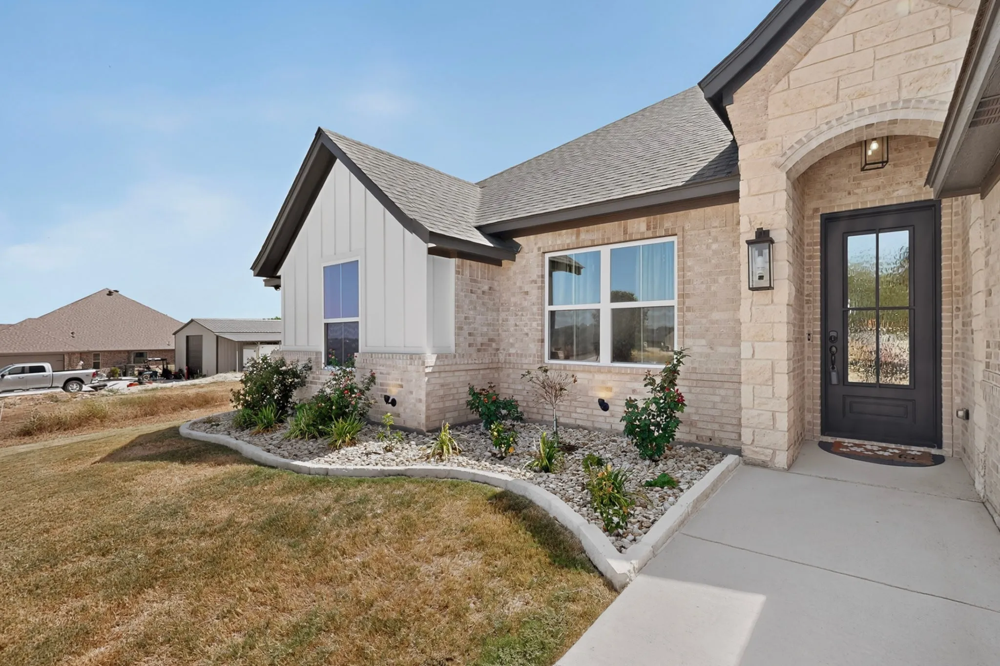 Single Family Residence For Sale in Parker County , 3151 Infinity Drive, Weatherford, Texas 76087, 4 Bedroom, 2 Bathroom, 2 Garage spaces, 2,197 Sqft, built in 2024, mls#21383956, Real Estate Agent in Weatherford, Homes For Sale in Parker county, Homes For Sale in Weatherford, Realtor in Weatherford Texas, Real Estate Brokerage Independent Realty Texas, Luminita Cordes Realtor