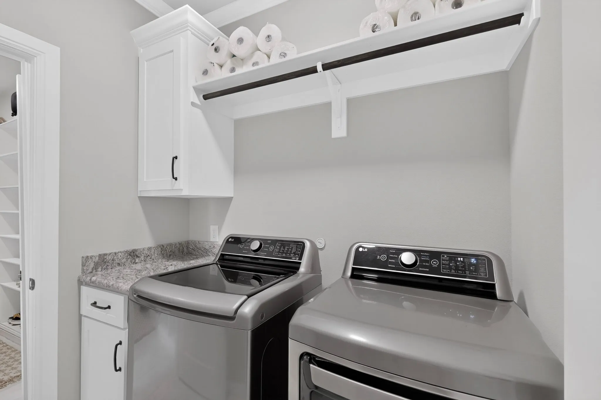 Single Family Residence For Sale in Parker County , 3151 Infinity Drive, Weatherford, Texas 76087, 4 Bedroom, 2 Bathroom, 2 Garage spaces, 2,197 Sqft, built in 2024, mls#21383956, Real Estate Agent in Weatherford, Homes For Sale in Parker county, Homes For Sale in Weatherford, Realtor in Weatherford Texas, Real Estate Brokerage Independent Realty Texas, Luminita Cordes Realtor