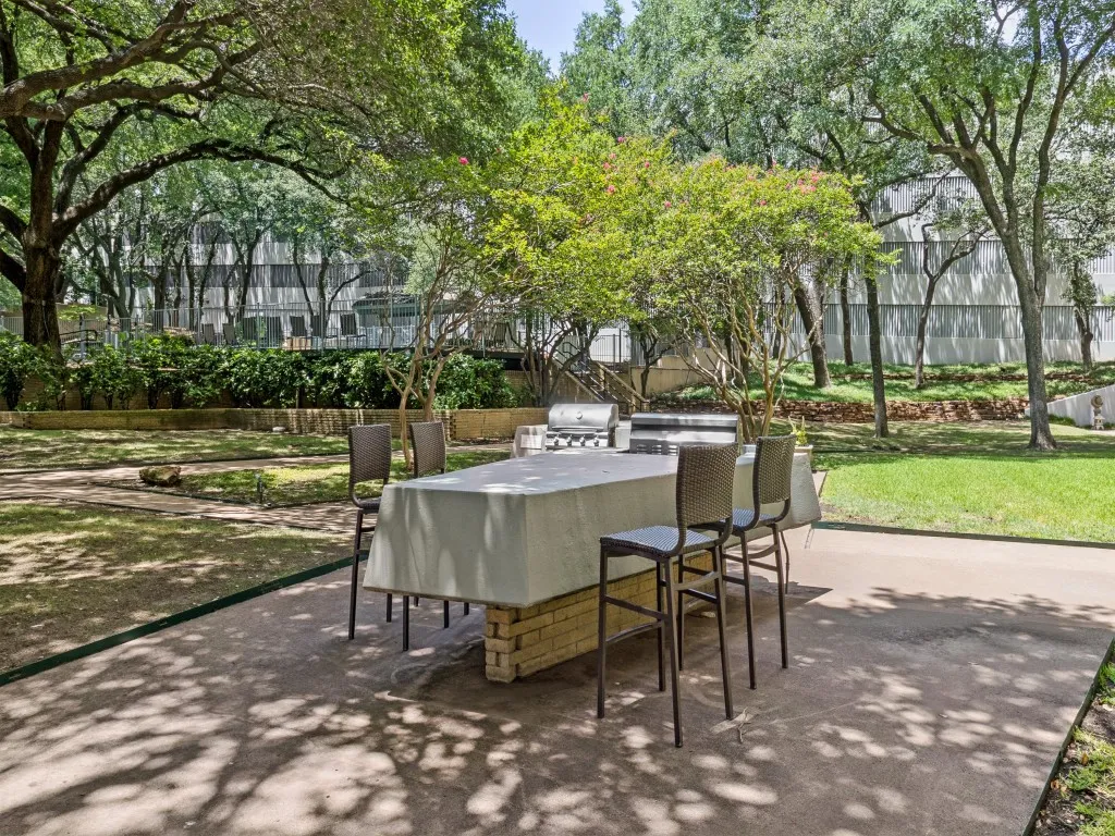 Condominium For Rent in Dallas County , 3883 Turtle Creek Boulevard 1417, Dallas, Texas 75219, 1 Bedroom, 1 Bathroom, 1 Garage spaces, 863 Sqft, built in 1963, mls#21384005, Real Estate Agent in Dallas, Homes For Rent in Dallas county, Homes For Rent in Dallas, Realtor in Dallas Texas, Real Estate Brokerage Independent Realty Texas, Luminita Cordes Realtor