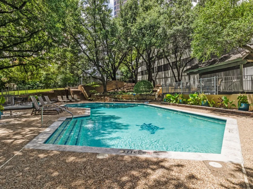 Condominium For Rent in Dallas County , 3883 Turtle Creek Boulevard 1417, Dallas, Texas 75219, 1 Bedroom, 1 Bathroom, 1 Garage spaces, 863 Sqft, built in 1963, mls#21384005, Real Estate Agent in Dallas, Homes For Rent in Dallas county, Homes For Rent in Dallas, Realtor in Dallas Texas, Real Estate Brokerage Independent Realty Texas, Luminita Cordes Realtor