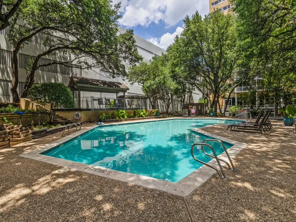 Condominium For Rent in Dallas County , 3883 Turtle Creek Boulevard 1417, Dallas, Texas 75219, 1 Bedroom, 1 Bathroom, 1 Garage spaces, 863 Sqft, built in 1963, mls#21384005, Real Estate Agent in Dallas, Homes For Rent in Dallas county, Homes For Rent in Dallas, Realtor in Dallas Texas, Real Estate Brokerage Independent Realty Texas, Luminita Cordes Realtor