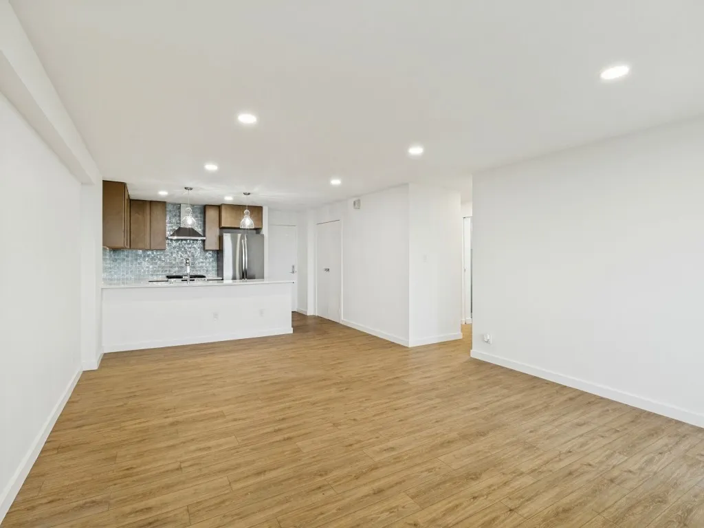 Condominium For Rent in Dallas County , 3883 Turtle Creek Boulevard 1417, Dallas, Texas 75219, 1 Bedroom, 1 Bathroom, 1 Garage spaces, 863 Sqft, built in 1963, mls#21384005, Real Estate Agent in Dallas, Homes For Rent in Dallas county, Homes For Rent in Dallas, Realtor in Dallas Texas, Real Estate Brokerage Independent Realty Texas, Luminita Cordes Realtor