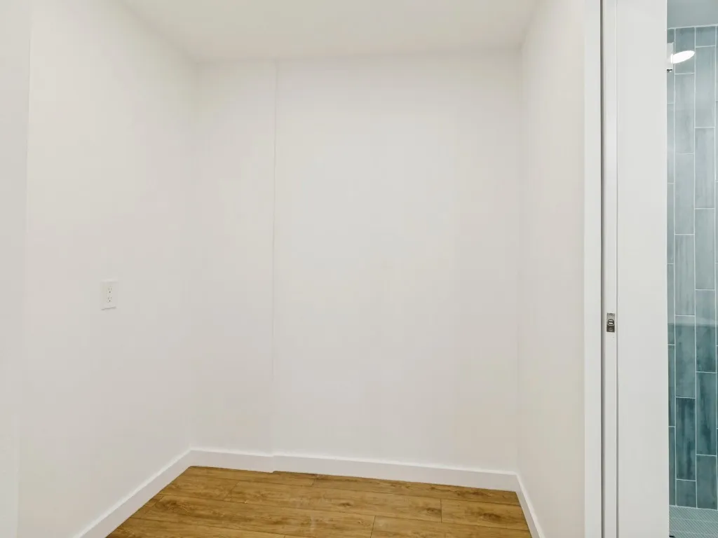 Condominium For Rent in Dallas County , 3883 Turtle Creek Boulevard 1417, Dallas, Texas 75219, 1 Bedroom, 1 Bathroom, 1 Garage spaces, 863 Sqft, built in 1963, mls#21384005, Real Estate Agent in Dallas, Homes For Rent in Dallas county, Homes For Rent in Dallas, Realtor in Dallas Texas, Real Estate Brokerage Independent Realty Texas, Luminita Cordes Realtor