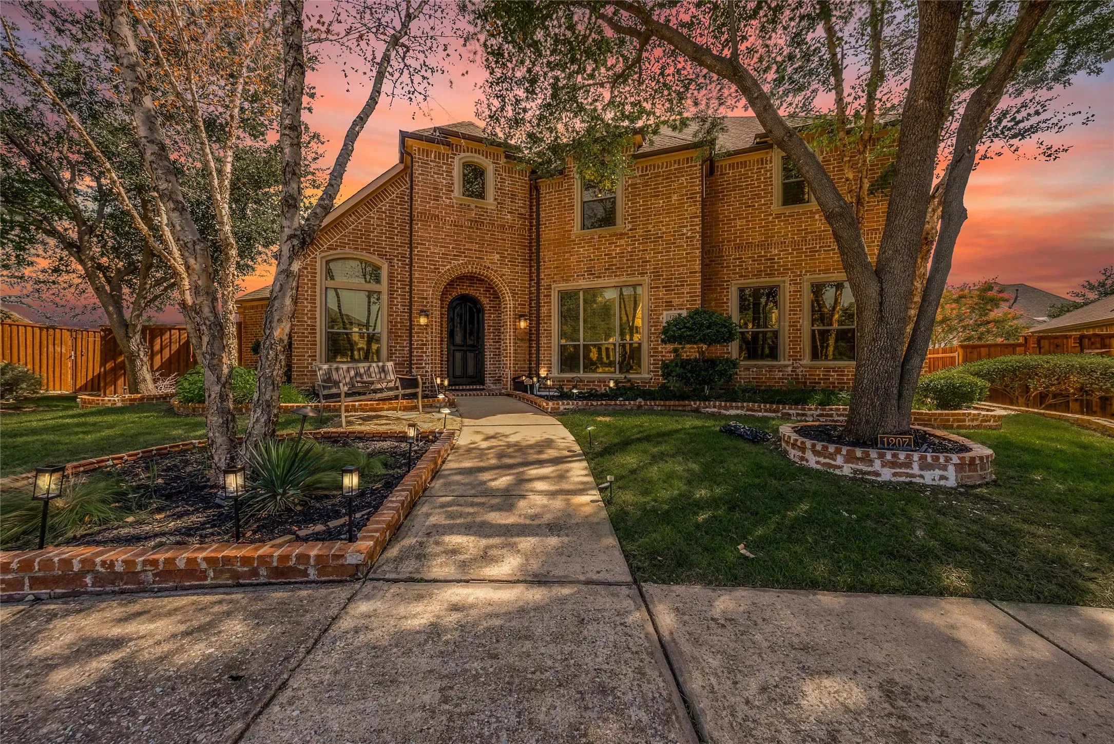 Single Family Residence For Sale