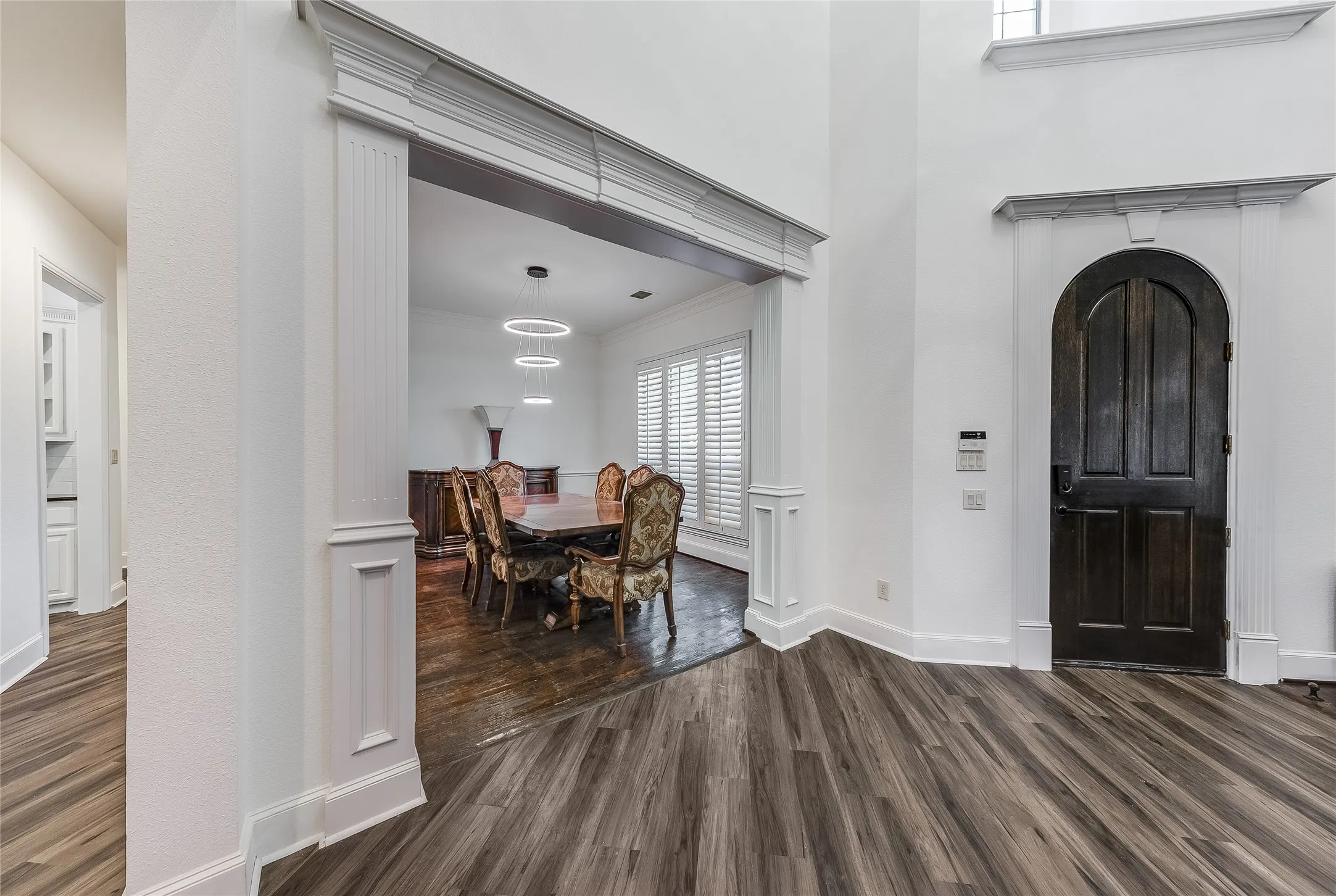 Single Family Residence For Sale in Denton County , 1207 Silentbrook Court, Frisco, Texas 75036, 5 Bedroom, 5 Bathroom, 3 Garage spaces, 5,247 Sqft, built in 2005, mls#21376754, Real Estate Agent in Frisco, Homes For Sale in Denton county, Homes For Sale in Frisco, Realtor in Frisco Texas, Real Estate Brokerage Independent Realty Texas, Luminita Cordes Realtor