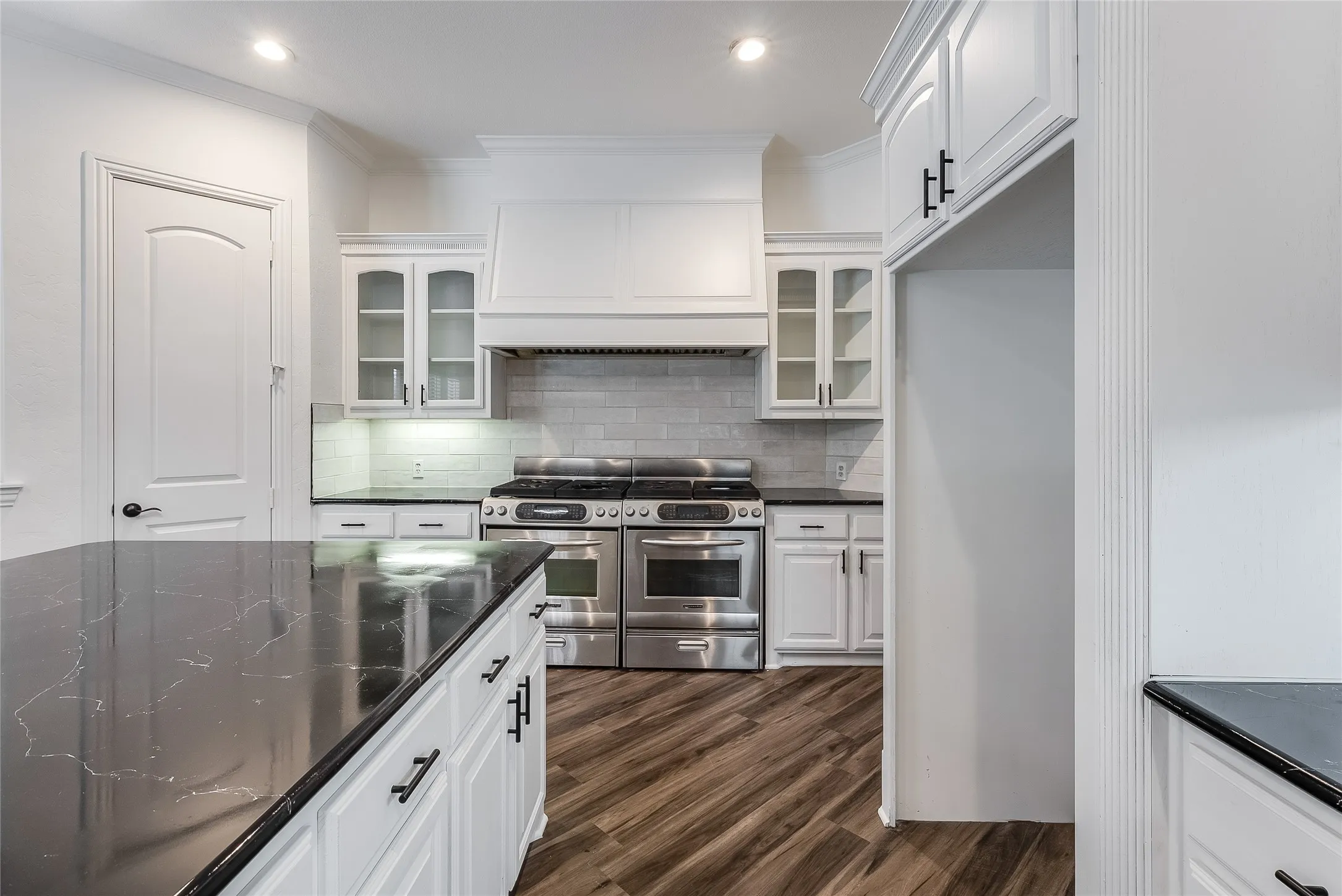 Single Family Residence For Sale in Denton County , 1207 Silentbrook Court, Frisco, Texas 75036, 5 Bedroom, 5 Bathroom, 3 Garage spaces, 5,247 Sqft, built in 2005, mls#21376754, Real Estate Agent in Frisco, Homes For Sale in Denton county, Homes For Sale in Frisco, Realtor in Frisco Texas, Real Estate Brokerage Independent Realty Texas, Luminita Cordes Realtor