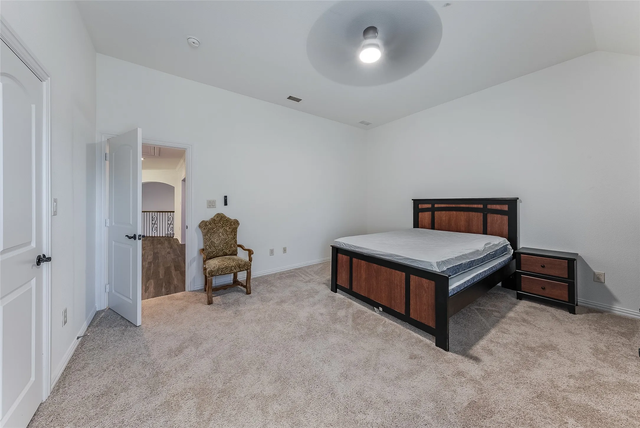 Single Family Residence For Sale in Denton County , 1207 Silentbrook Court, Frisco, Texas 75036, 5 Bedroom, 5 Bathroom, 3 Garage spaces, 5,247 Sqft, built in 2005, mls#21376754, Real Estate Agent in Frisco, Homes For Sale in Denton county, Homes For Sale in Frisco, Realtor in Frisco Texas, Real Estate Brokerage Independent Realty Texas, Luminita Cordes Realtor