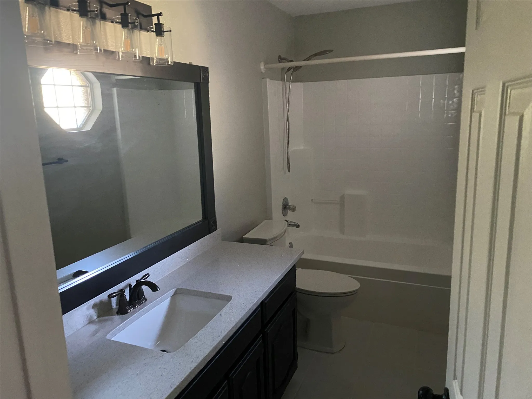 Single Family Residence For Sale in Collin County , 18 Monroe Court, Allen, Texas 75002, 3 Bedroom, 2 Bathroom, 2 Garage spaces, 1,648 Sqft, built in 1995, mls#21384012, Real Estate Agent in Allen, Homes For Sale in Collin county, Homes For Sale in Allen, Realtor in Allen Texas, Real Estate Brokerage Independent Realty Texas, Luminita Cordes Realtor