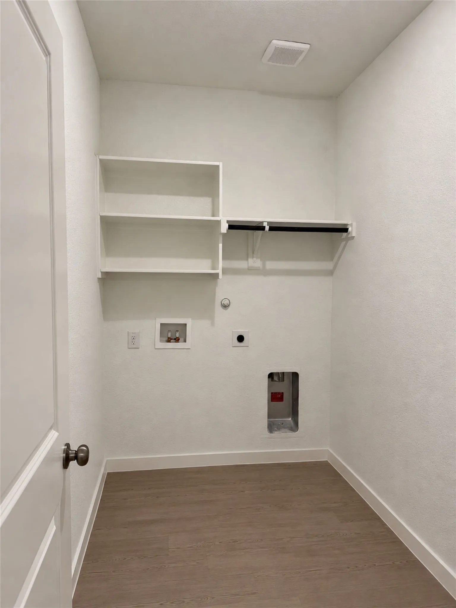Single Family Residence For Rent in Denton County , 635 Stud Drive, Aubrey, Texas 76227, 3 Bedroom, 2 Bathroom, 2 Garage spaces, 1,801 Sqft, built in 2026, mls#21380976, Real Estate Agent in Aubrey, Homes For Rent in Denton county, Homes For Rent in Aubrey, Realtor in Aubrey Texas, Real Estate Brokerage Independent Realty Texas, Luminita Cordes Realtor