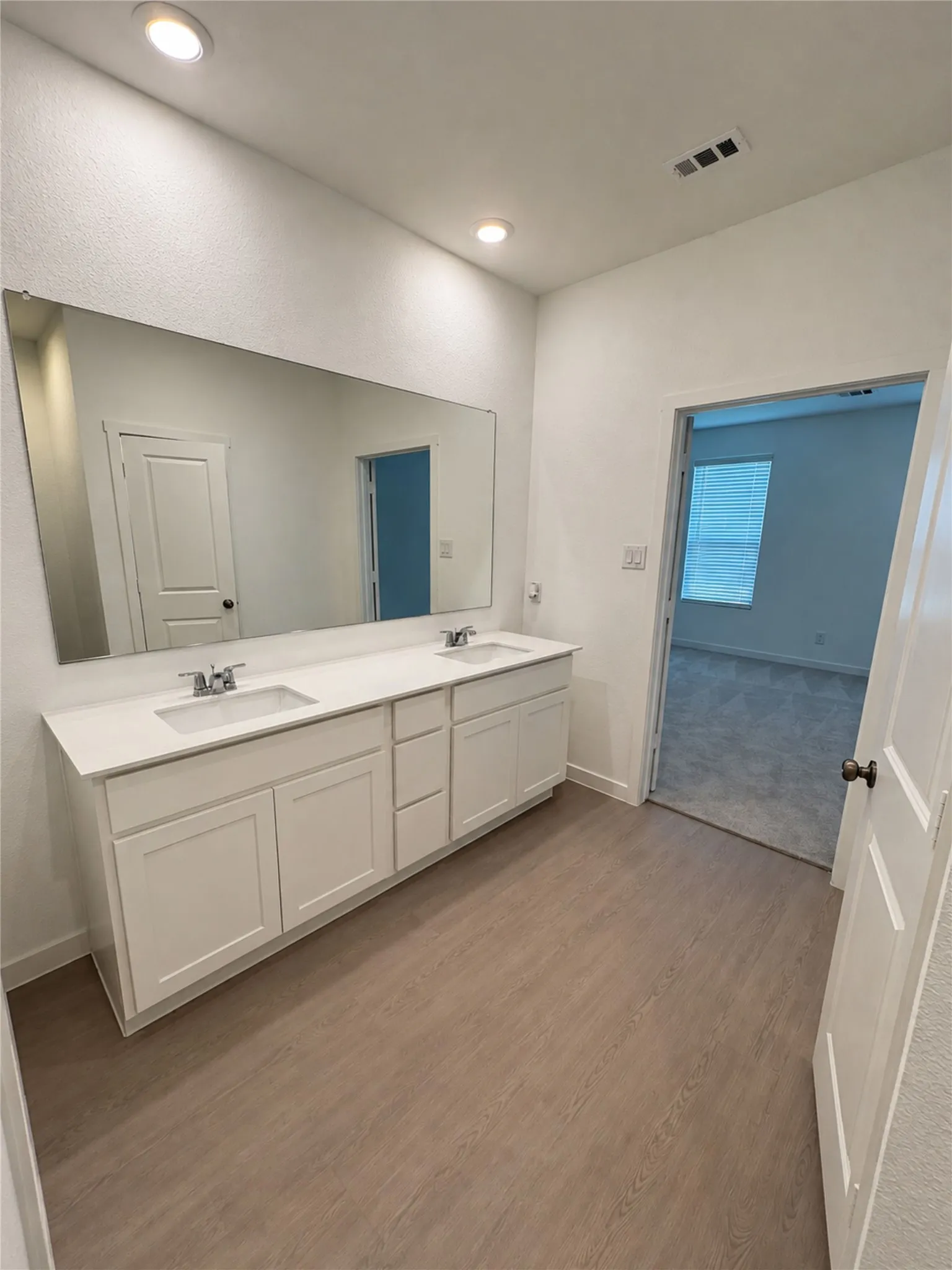 Single Family Residence For Rent in Denton County , 635 Stud Drive, Aubrey, Texas 76227, 3 Bedroom, 2 Bathroom, 2 Garage spaces, 1,801 Sqft, built in 2026, mls#21380976, Real Estate Agent in Aubrey, Homes For Rent in Denton county, Homes For Rent in Aubrey, Realtor in Aubrey Texas, Real Estate Brokerage Independent Realty Texas, Luminita Cordes Realtor