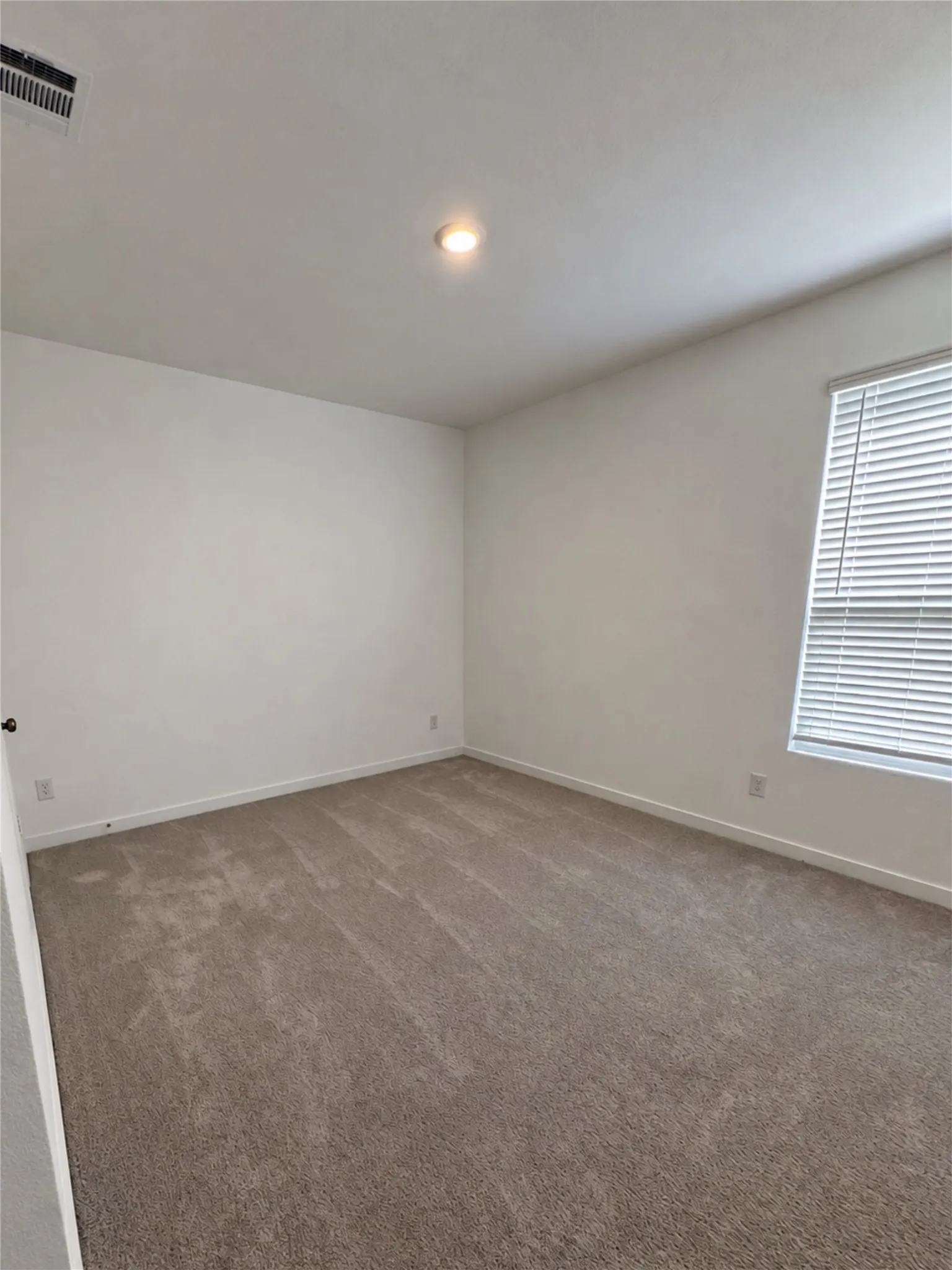 Single Family Residence For Rent in Denton County , 635 Stud Drive, Aubrey, Texas 76227, 3 Bedroom, 2 Bathroom, 2 Garage spaces, 1,801 Sqft, built in 2026, mls#21380976, Real Estate Agent in Aubrey, Homes For Rent in Denton county, Homes For Rent in Aubrey, Realtor in Aubrey Texas, Real Estate Brokerage Independent Realty Texas, Luminita Cordes Realtor