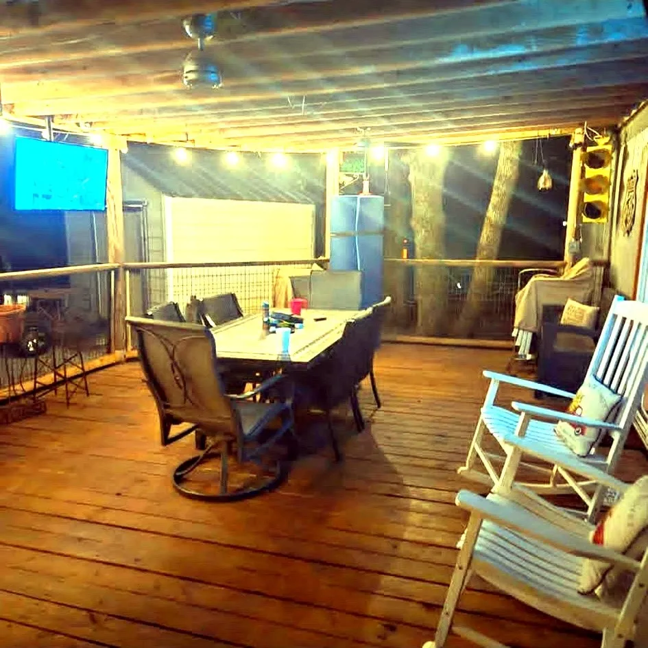 Mobile Home For Sale in Grayson County , 512 Mill Creek Resort Road 11, Pottsboro, Texas 75076, 3 Bedroom, 2 Bathroom, Garage spaces, 1,008 Sqft, built in 1969, mls#21381684, Real Estate Agent in Pottsboro, Homes For Sale in Grayson county, Homes For Sale in Pottsboro, Realtor in Pottsboro Texas, Real Estate Brokerage Independent Realty Texas, Luminita Cordes Realtor