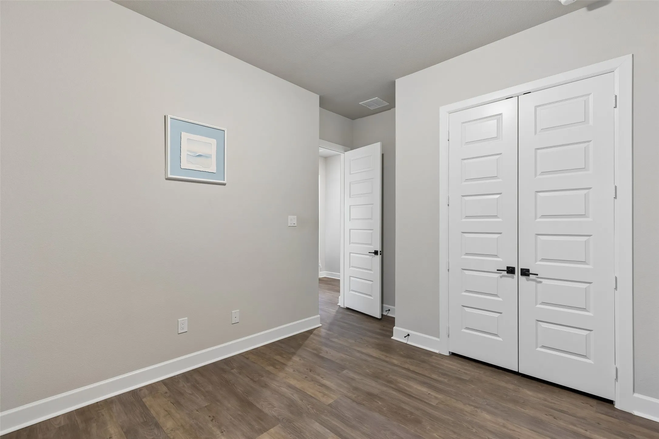 Single Family Residence For Sale in Grayson County , 1812 Leo Drive, Van Alstyne, Texas 75495, 4 Bedroom, 2 Bathroom, 3 Garage spaces, 2,308 Sqft, built in 2023, mls#21357732, Real Estate Agent in Van Alstyne, Homes For Sale in Grayson county, Homes For Sale in Van Alstyne, Realtor in Van Alstyne Texas, Real Estate Brokerage Independent Realty Texas, Luminita Cordes Realtor