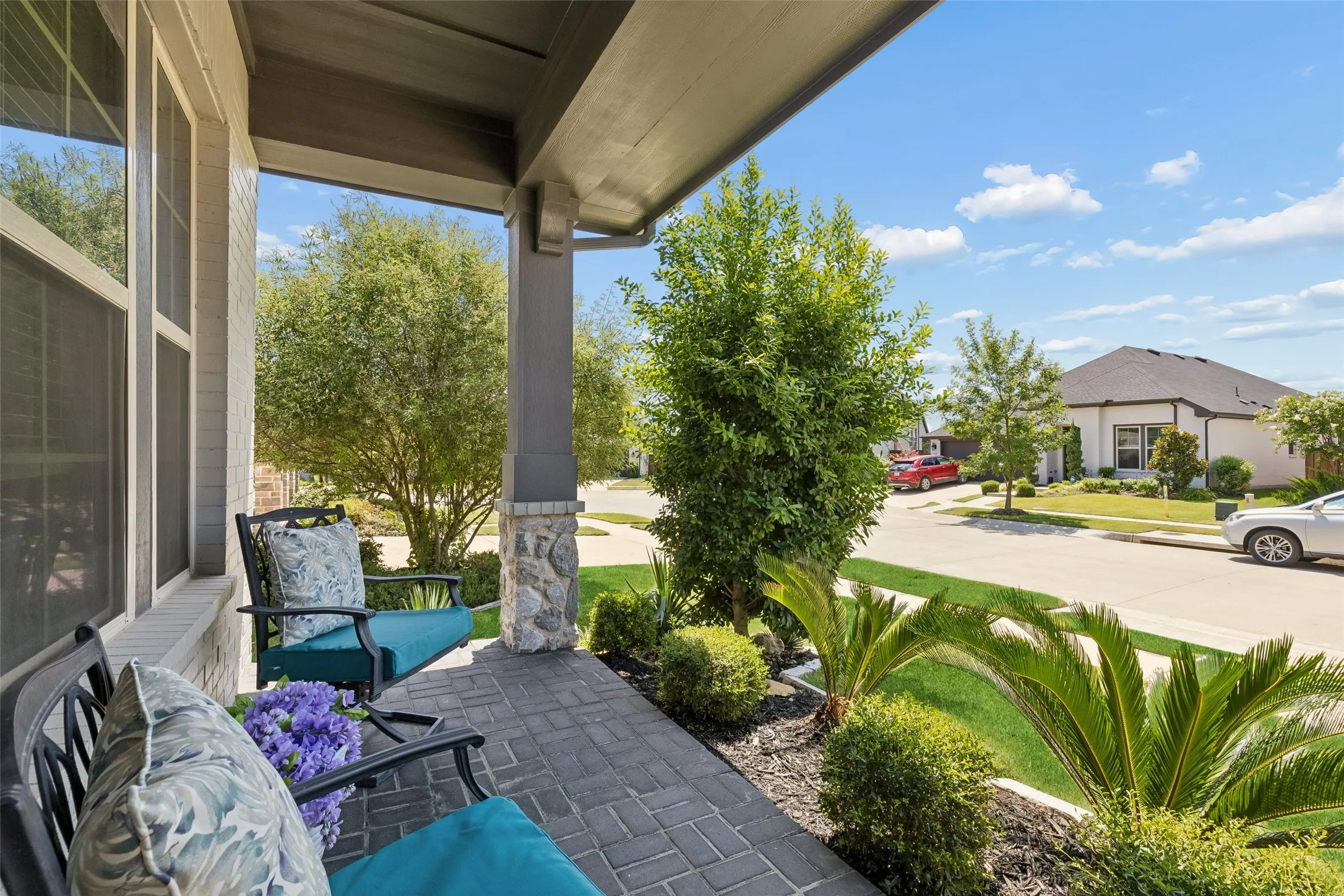Single Family Residence For Sale in Grayson County , 1812 Leo Drive, Van Alstyne, Texas 75495, 4 Bedroom, 2 Bathroom, 3 Garage spaces, 2,308 Sqft, built in 2023, mls#21357732, Real Estate Agent in Van Alstyne, Homes For Sale in Grayson county, Homes For Sale in Van Alstyne, Realtor in Van Alstyne Texas, Real Estate Brokerage Independent Realty Texas, Luminita Cordes Realtor